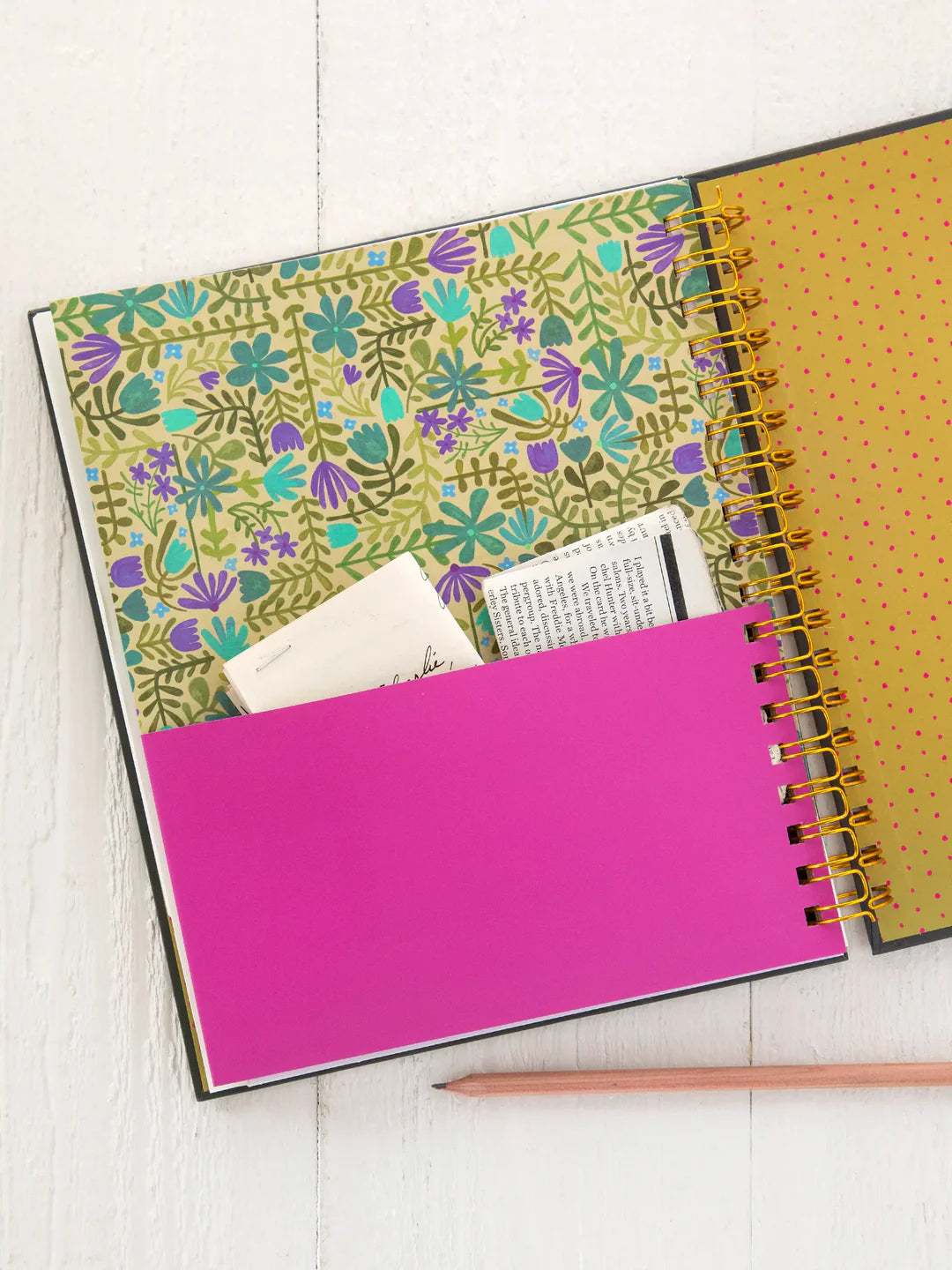 Natural Life 17 Month Planner, 2025-26 - Makes You Happy - Lace and Grace Boutique