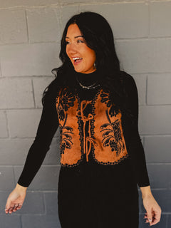 Front bow tie up crochet detail suede material sleeveless vest in mocha.