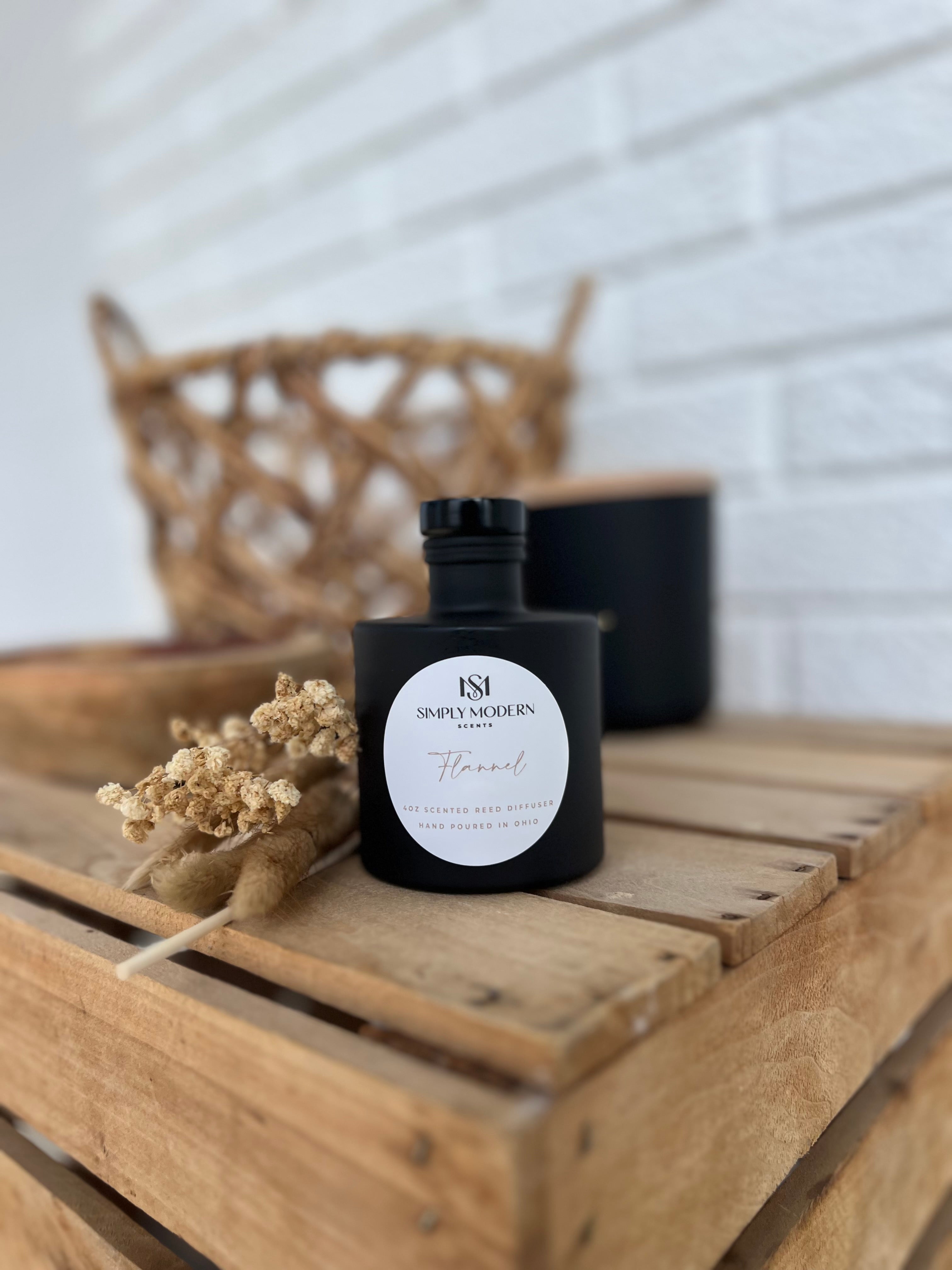 Simply Modern Reed Diffuser - Flannel - Lace and Grace Boutique