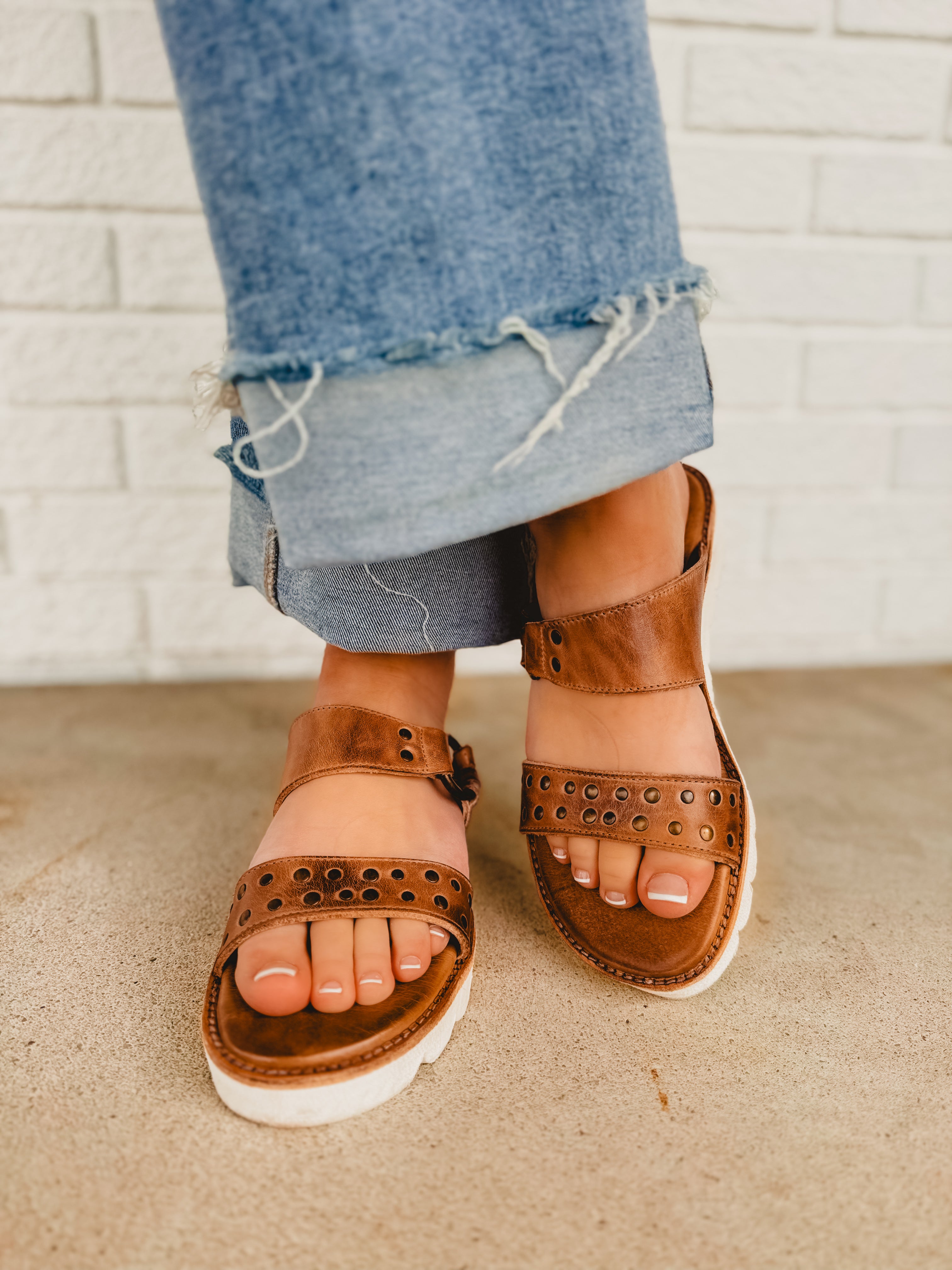 Bedstu Chow Platform Sandal - Tan Rustic - Lace and Grace Boutique