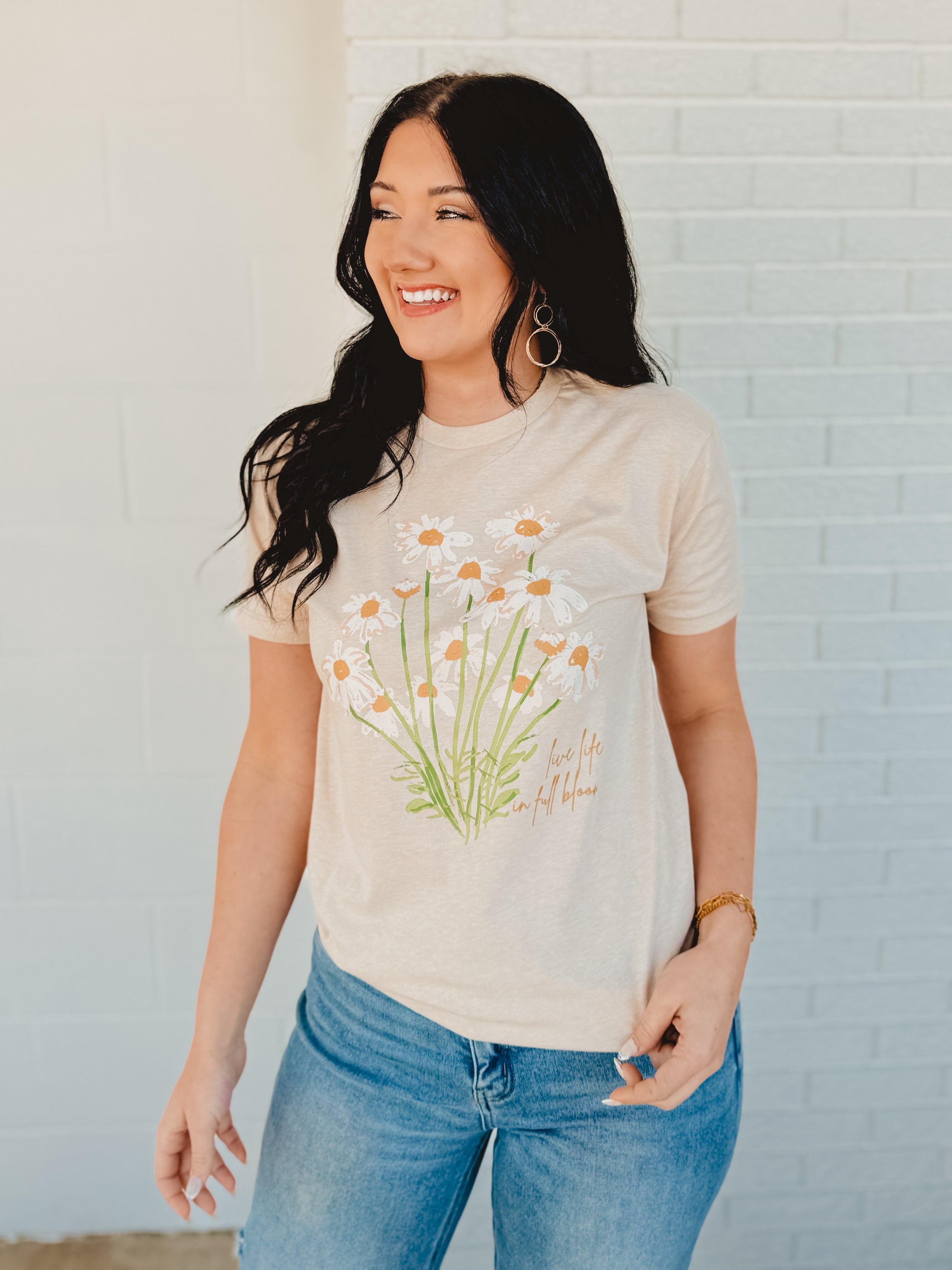 Live Life in Full Bloom Tee - Tan - Lace and Grace Boutique