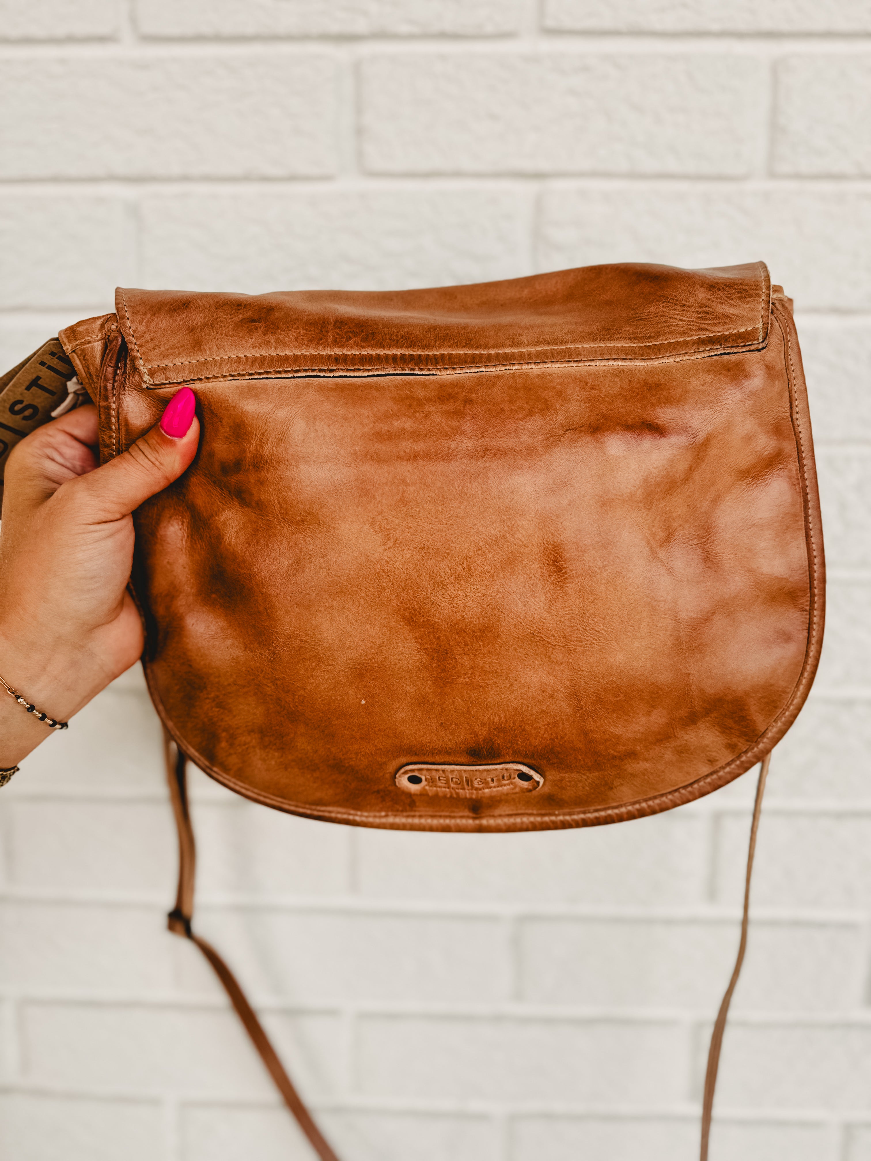 Bedstu Sequoia Crossbody Bag - Tan Rustic - Lace and Grace Boutique