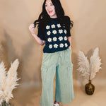 Daisy Vintage Graphic Tee - Black - Lace and Grace Boutique