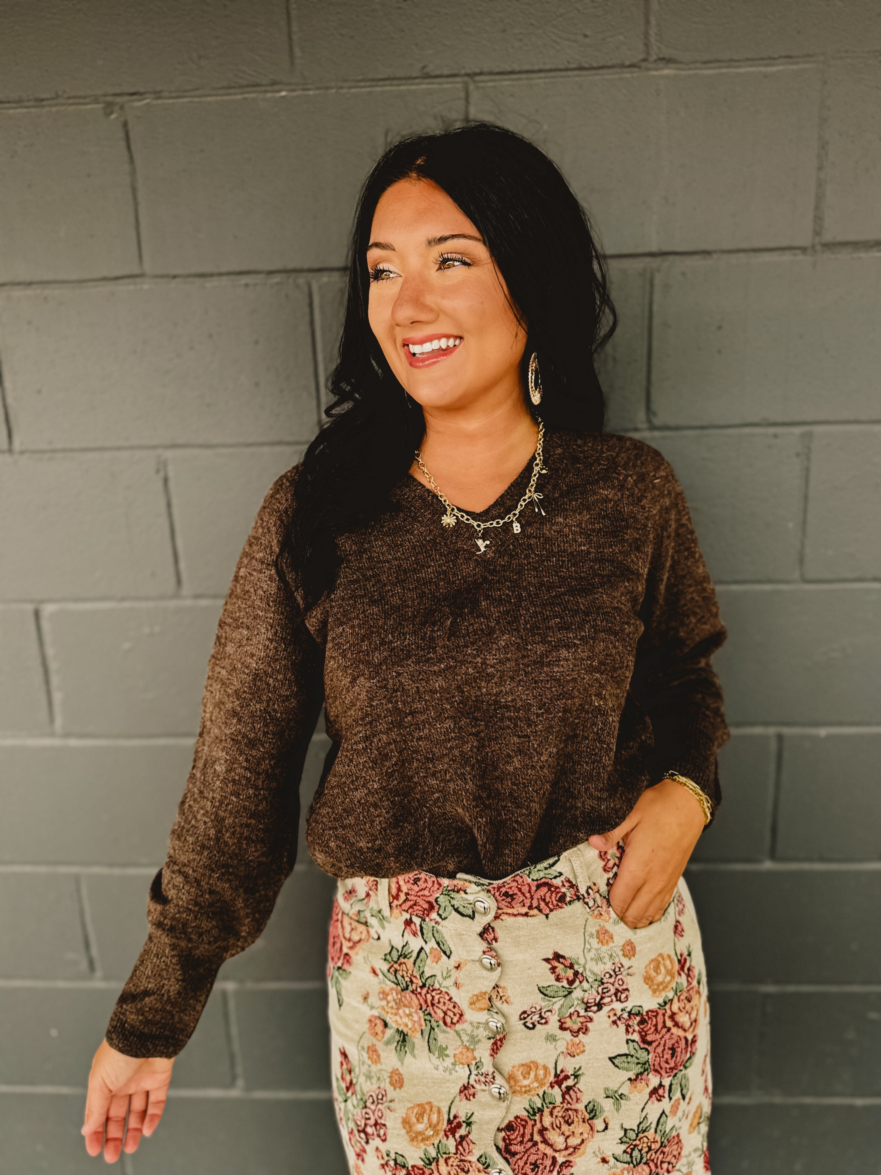 Long Sleeve V-Neck Pullover Sweater - Brown - Lace and Grace Boutique