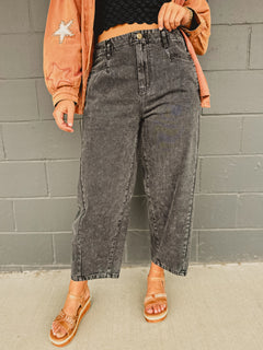 Barrel Capri Denim Pants - Black - Lace and Grace Boutique