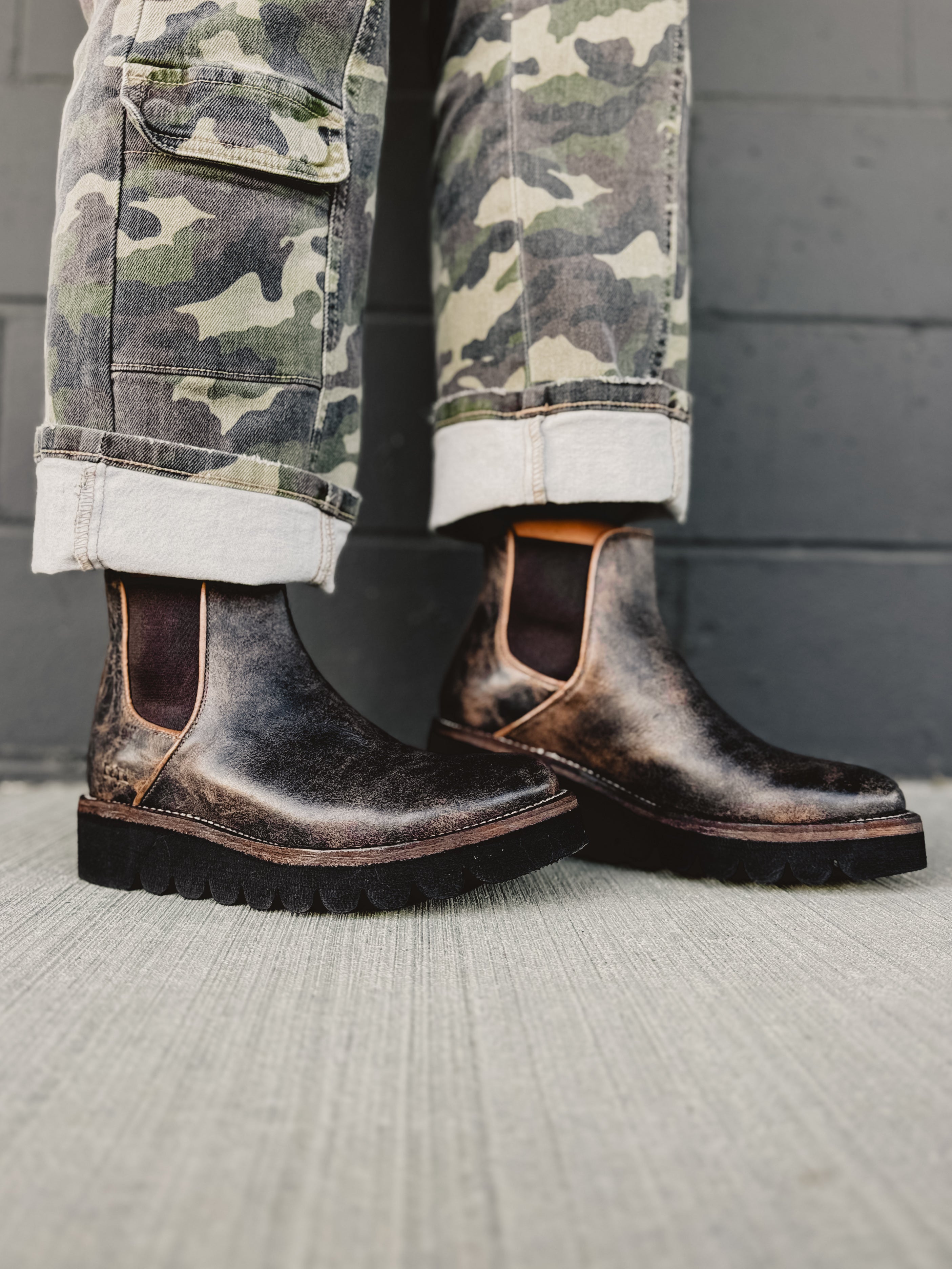 Bedstu Novel II Chelsea Boot - Black Lux Tan Rustic - Lace and Grace Boutique