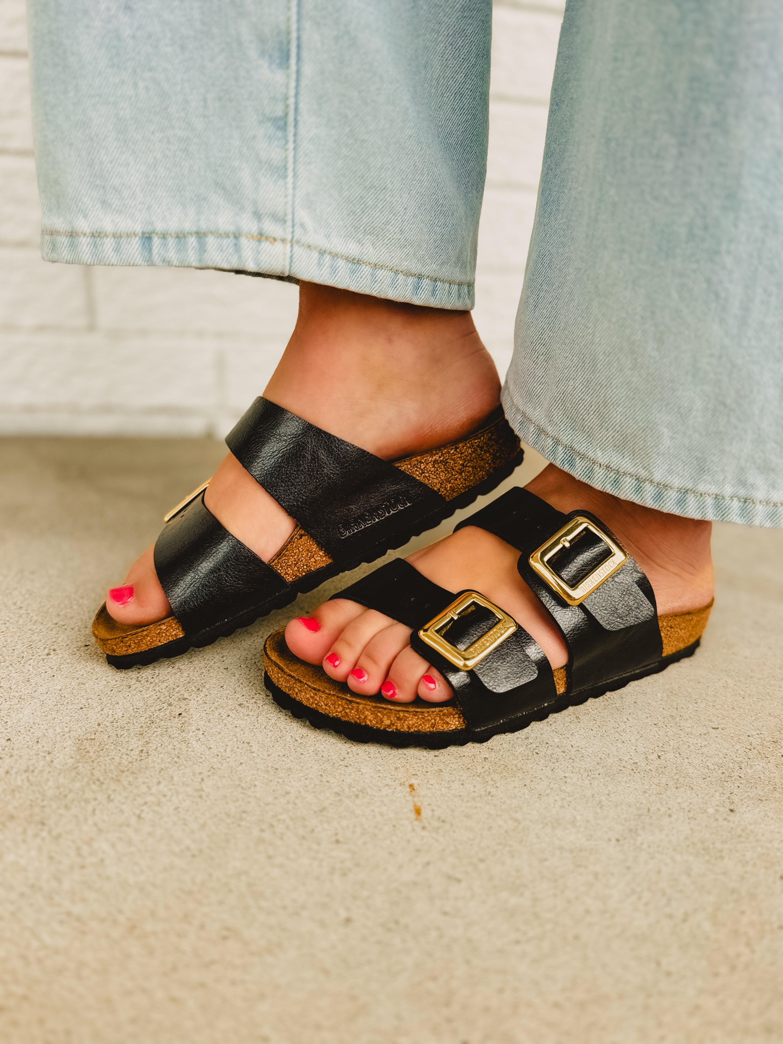 Birkenstock Sydney Luxe Buckle Sandal - Graceful Licorice - Lace and Grace Boutique