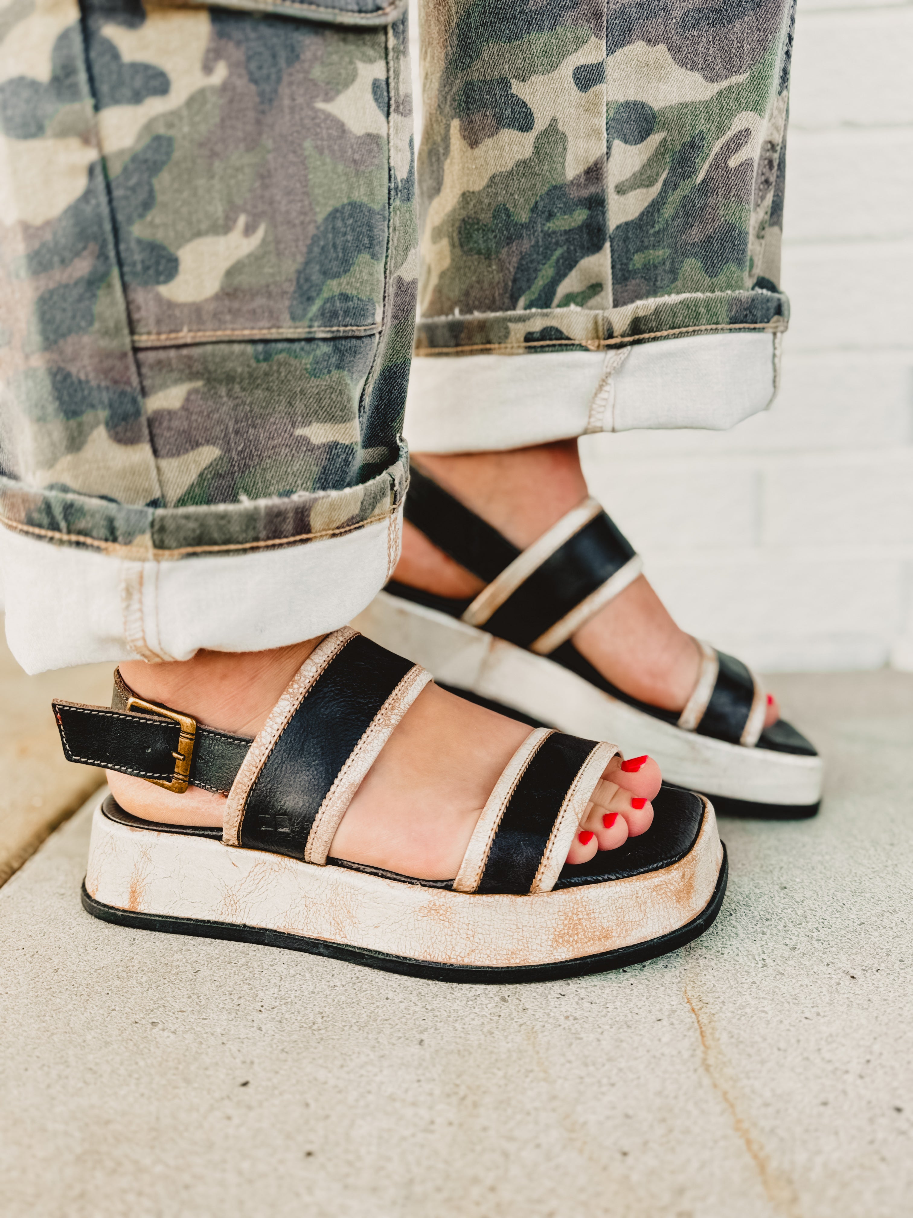 Bedstu Vice Platform Sandal Black Rustic Nectar Lux Lace and