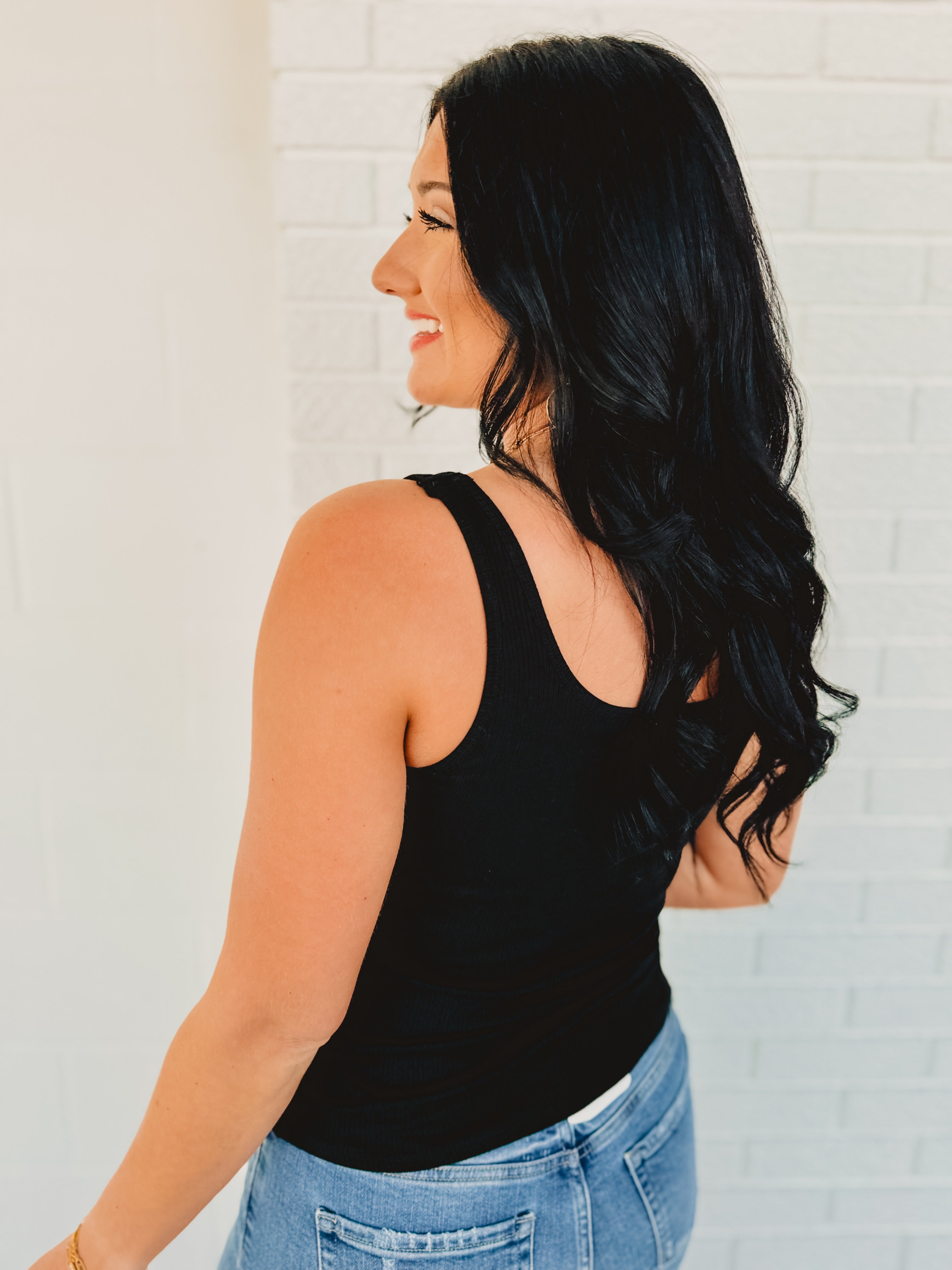 Ribbed Padded Knit Tank Top - Black - Lace and Grace Boutique