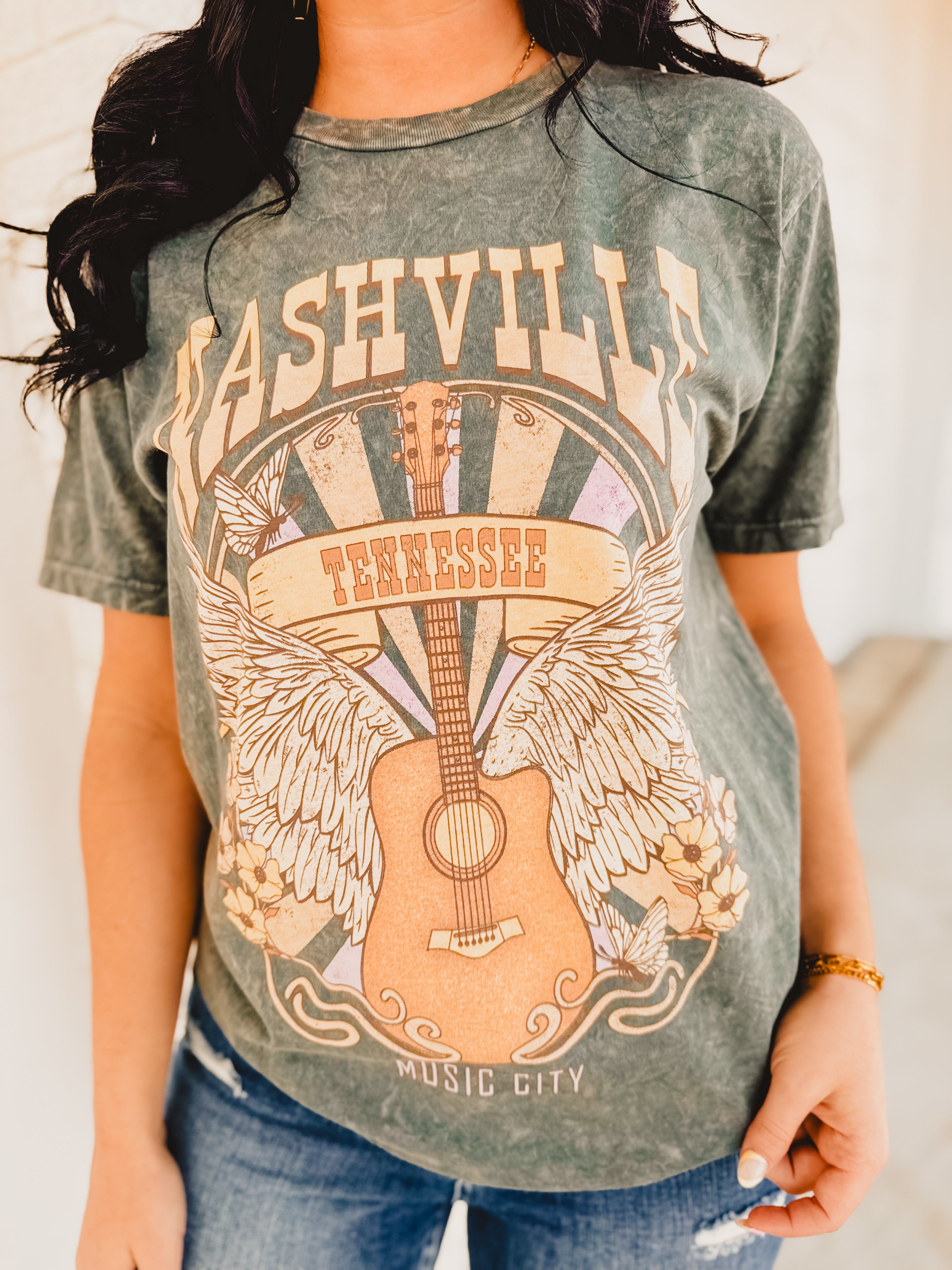 Nashville Tennessee Graphic Tee - Stone Gray - Lace and Grace Boutique