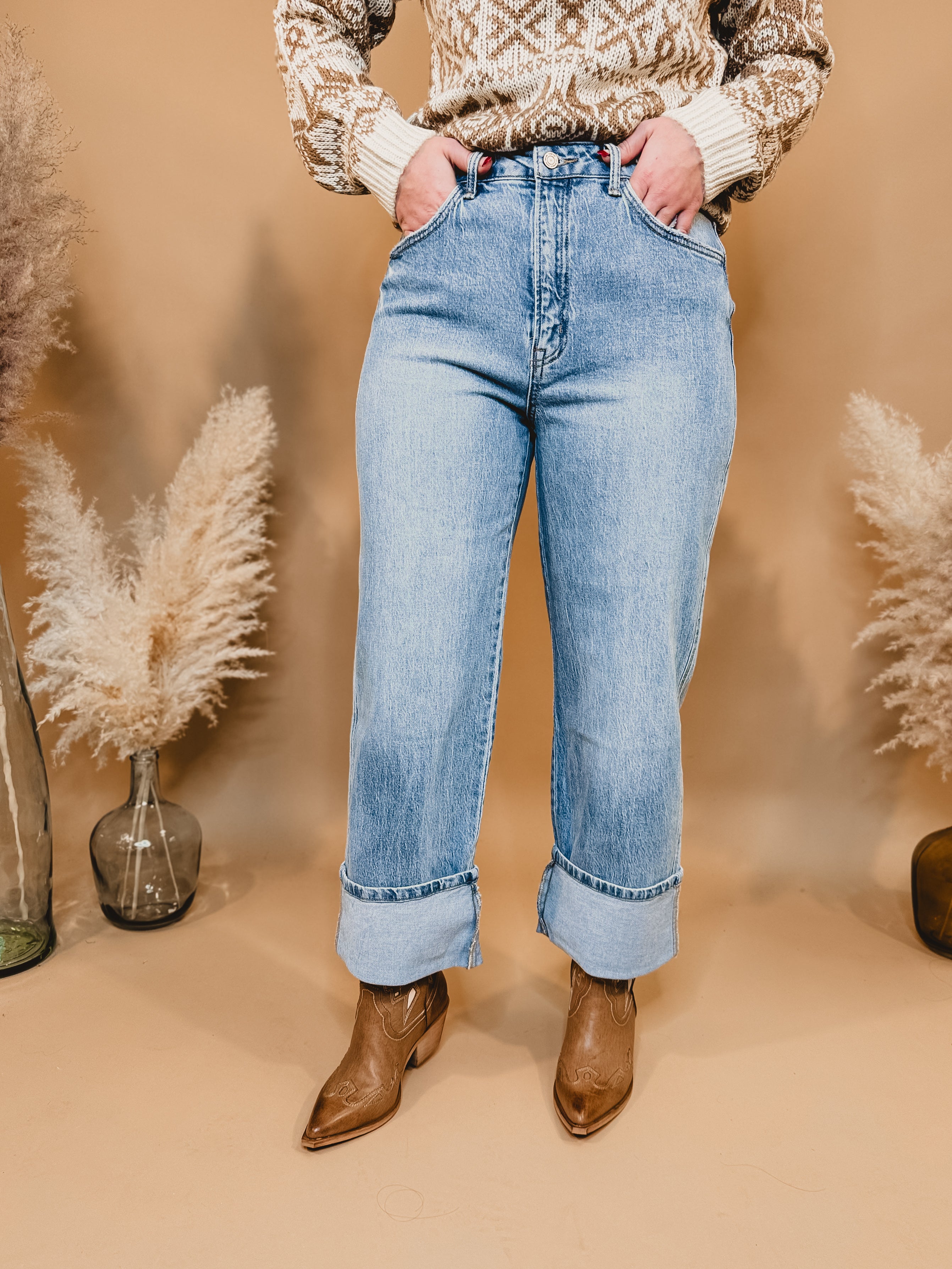 Gabby Super High Rise Cuffed Baggy Straight Jean - Light - Lace and Grace Boutique