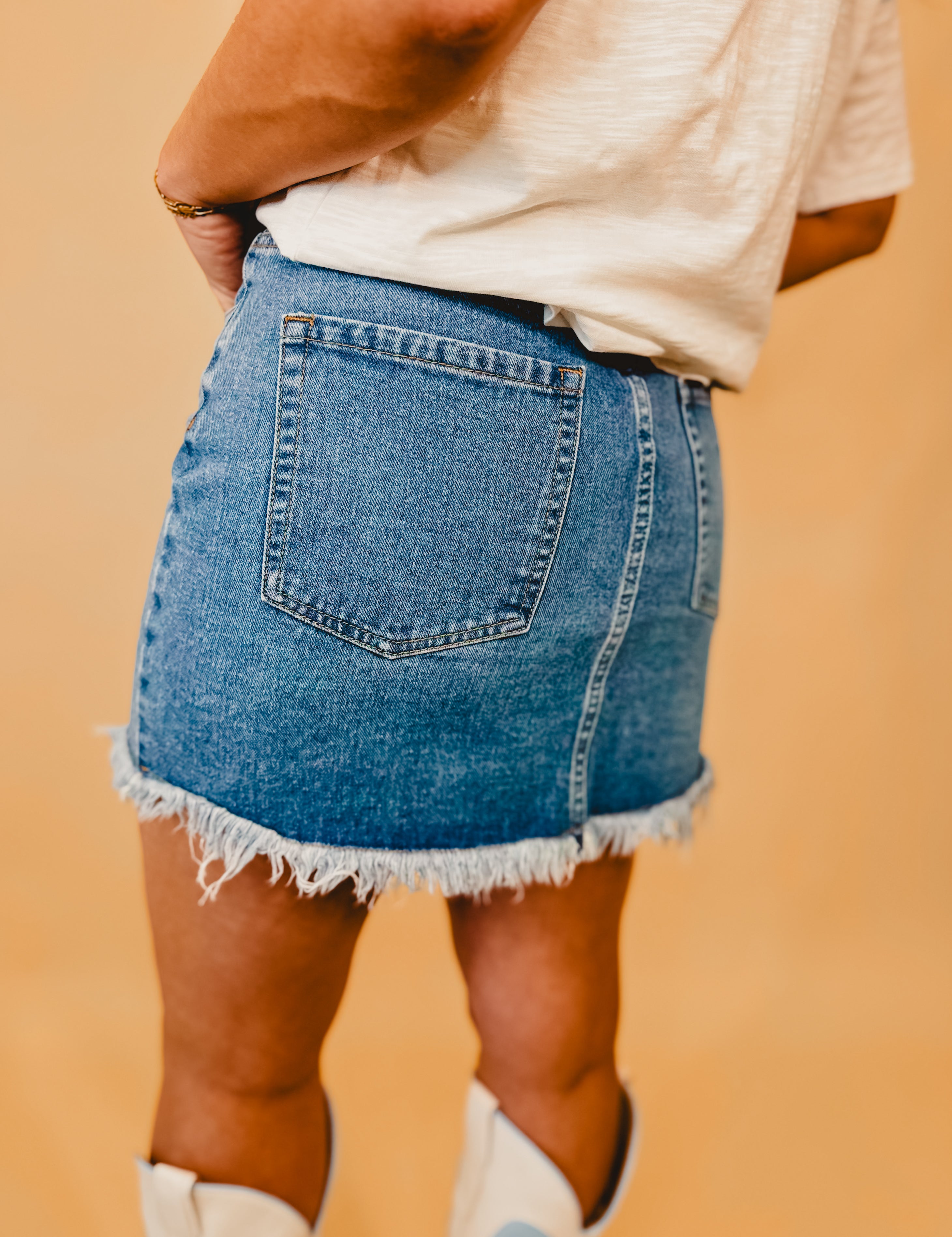 High-Waist Denim Raw Hem Mini Skirt - Lt. Wash - Lace and Grace Boutique