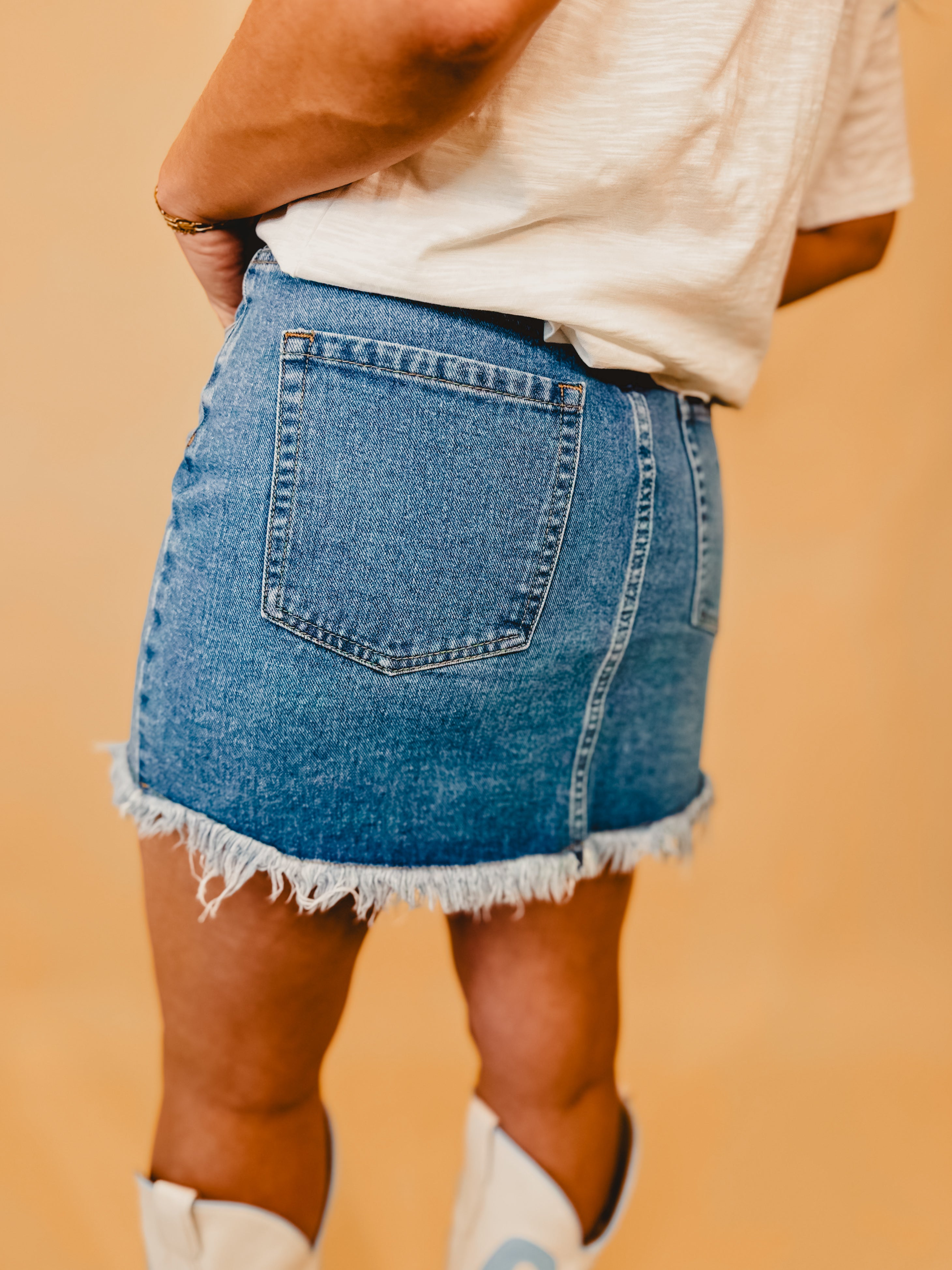 High-Waist Denim Raw Hem Mini Skirt - Lt. Wash - Lace and Grace Boutique