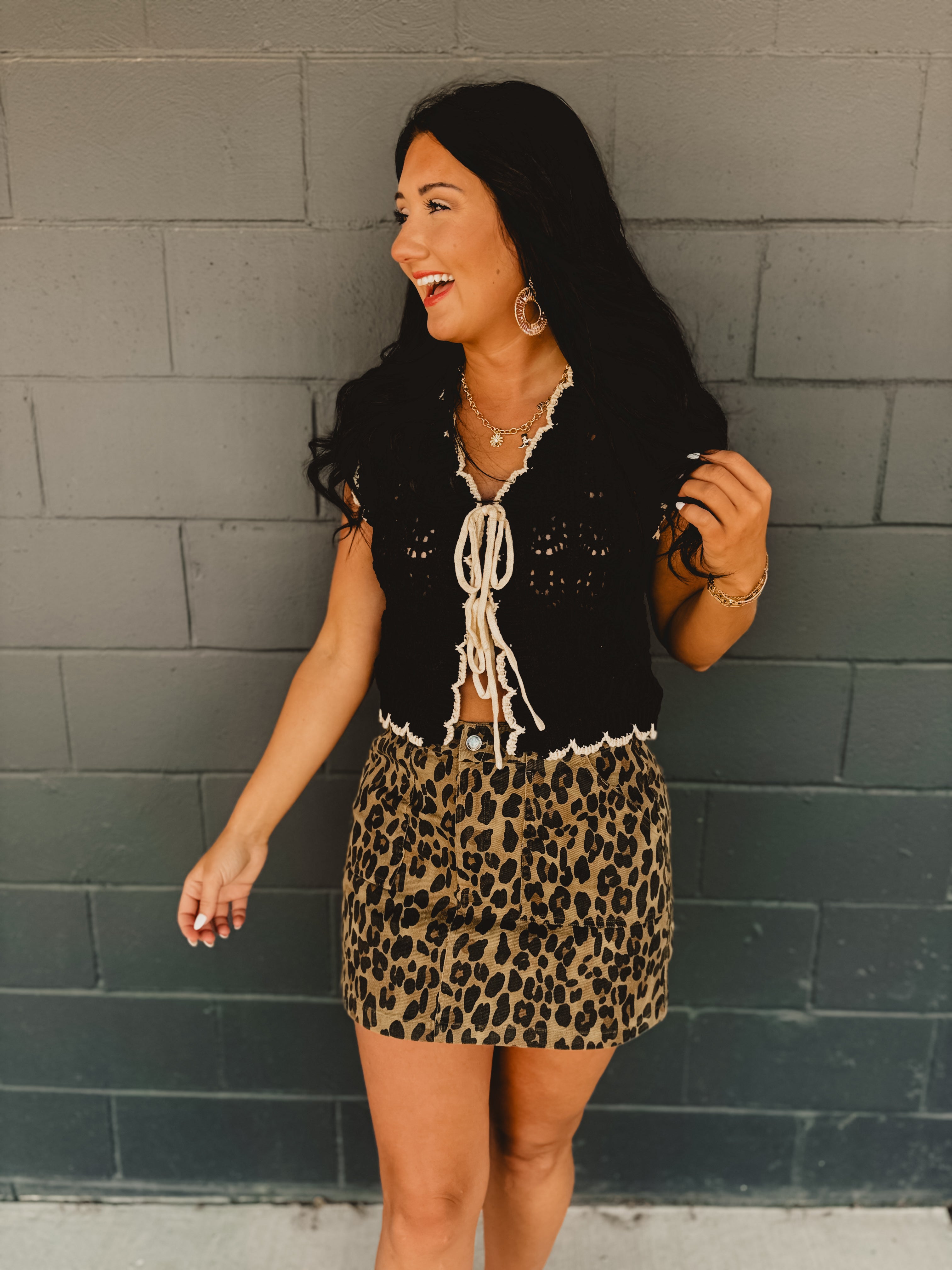 Scalloped Crochet Sweater Vest With Bow Details - Black/Natural - Lace and Grace Boutique