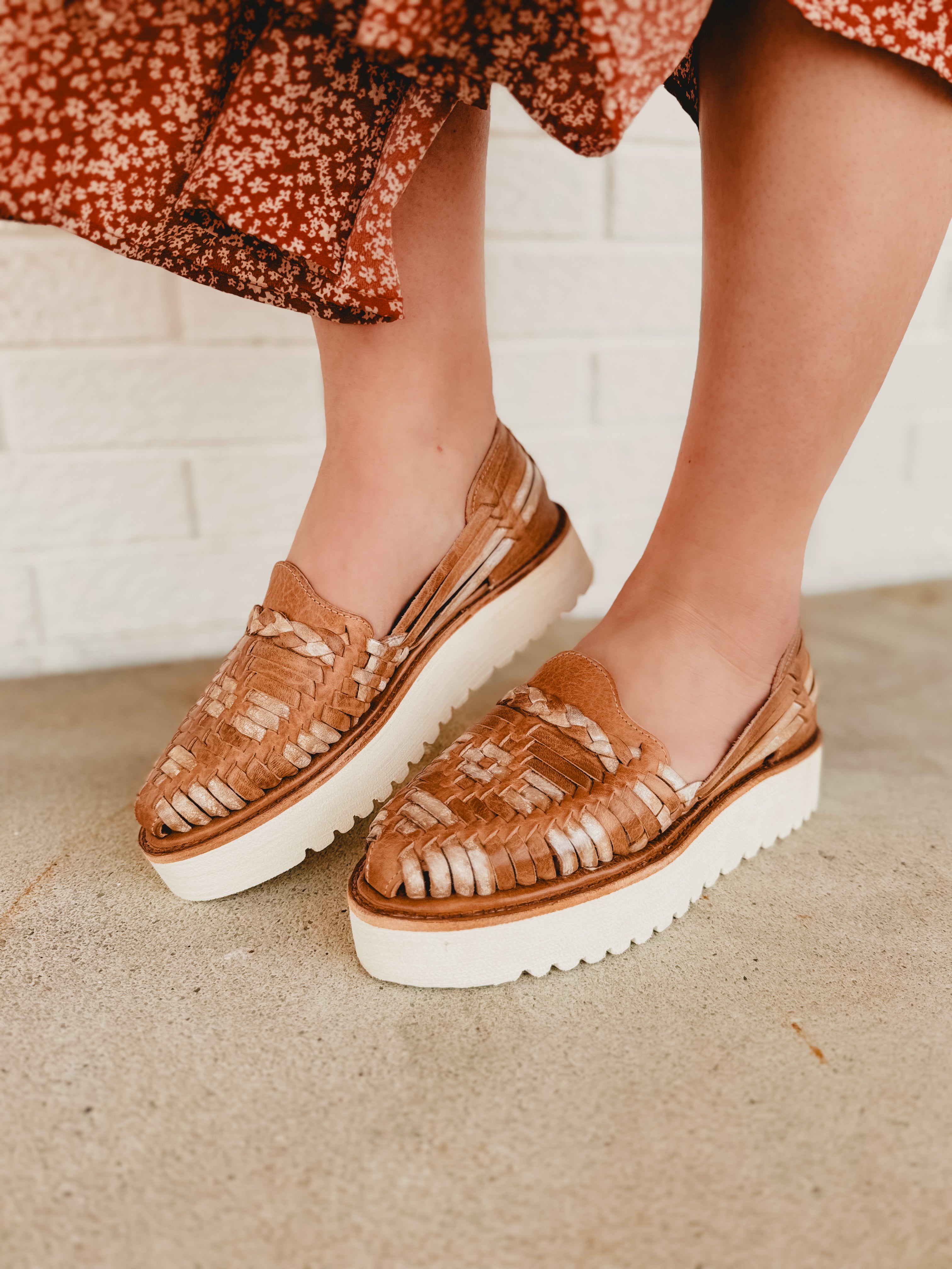 Bedstu Lizzie Platform Huarache - Tan Rustic Nectar Lux - Lace and Grace Boutique