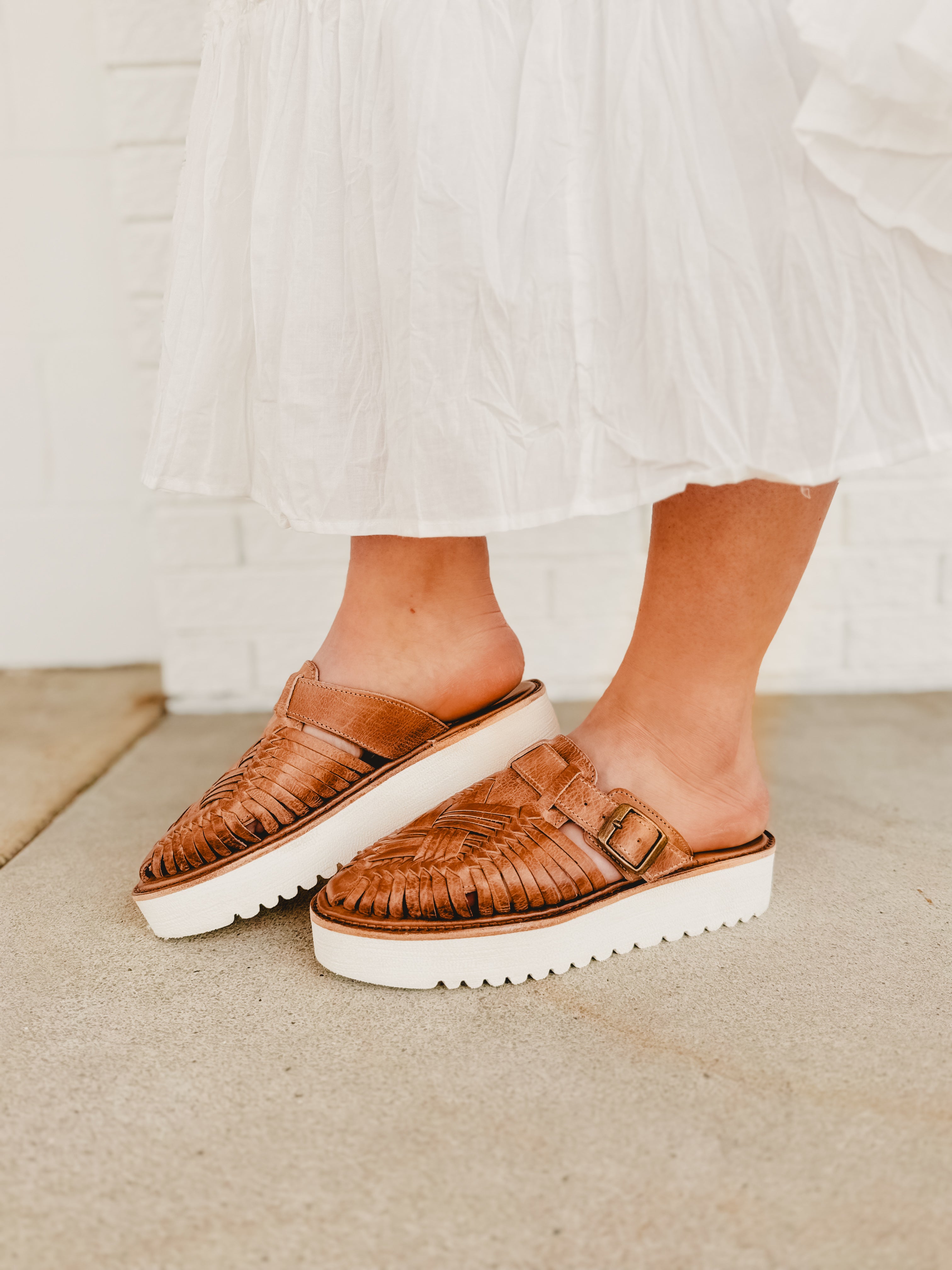 Bedstu Linette Platform Sandal - Tan Rustic - Lace and Grace Boutique