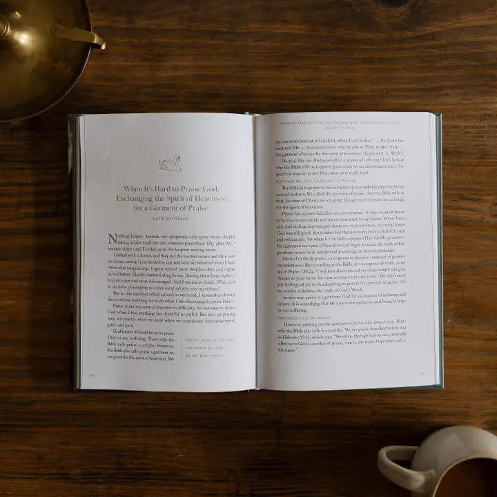 In The Grip of HIS Grace Book - Lace and Grace Boutique