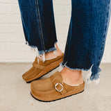 Birkenstock Women's Buckley Shearling Clogs - Tea