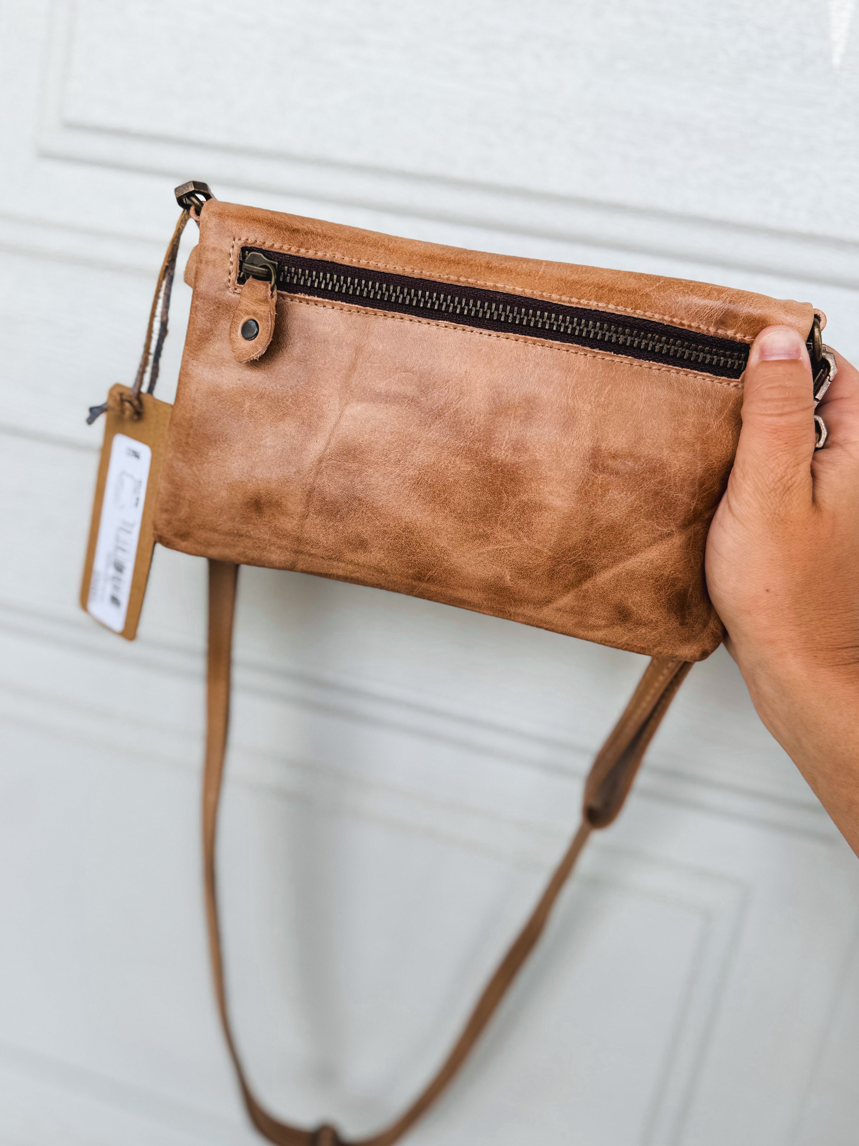 BedStu Cadence Crossbody - Oats Rustic - Lace and Grace Boutique