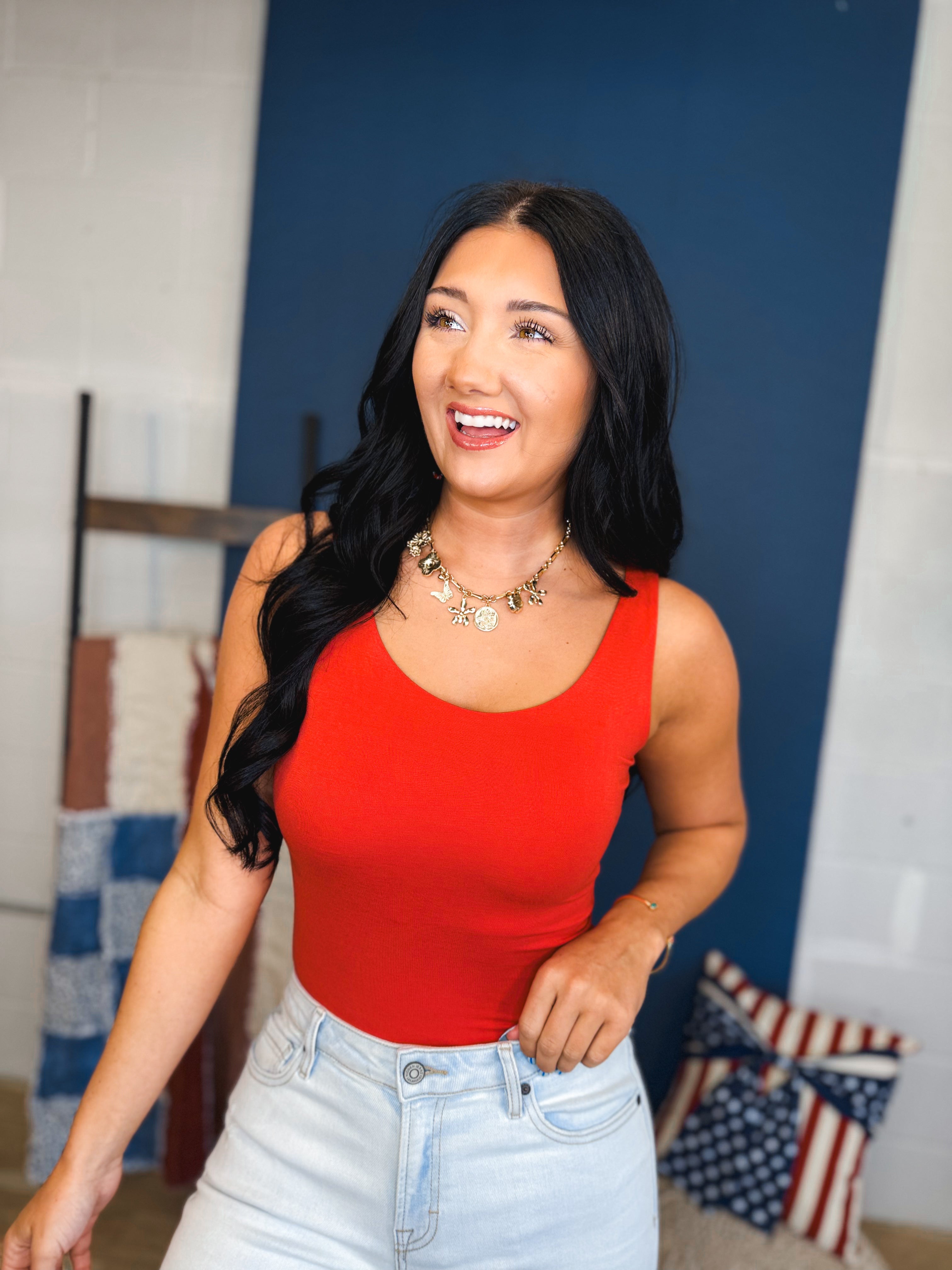Basic Scoop Neck Tank - Lace and Grace Boutique
