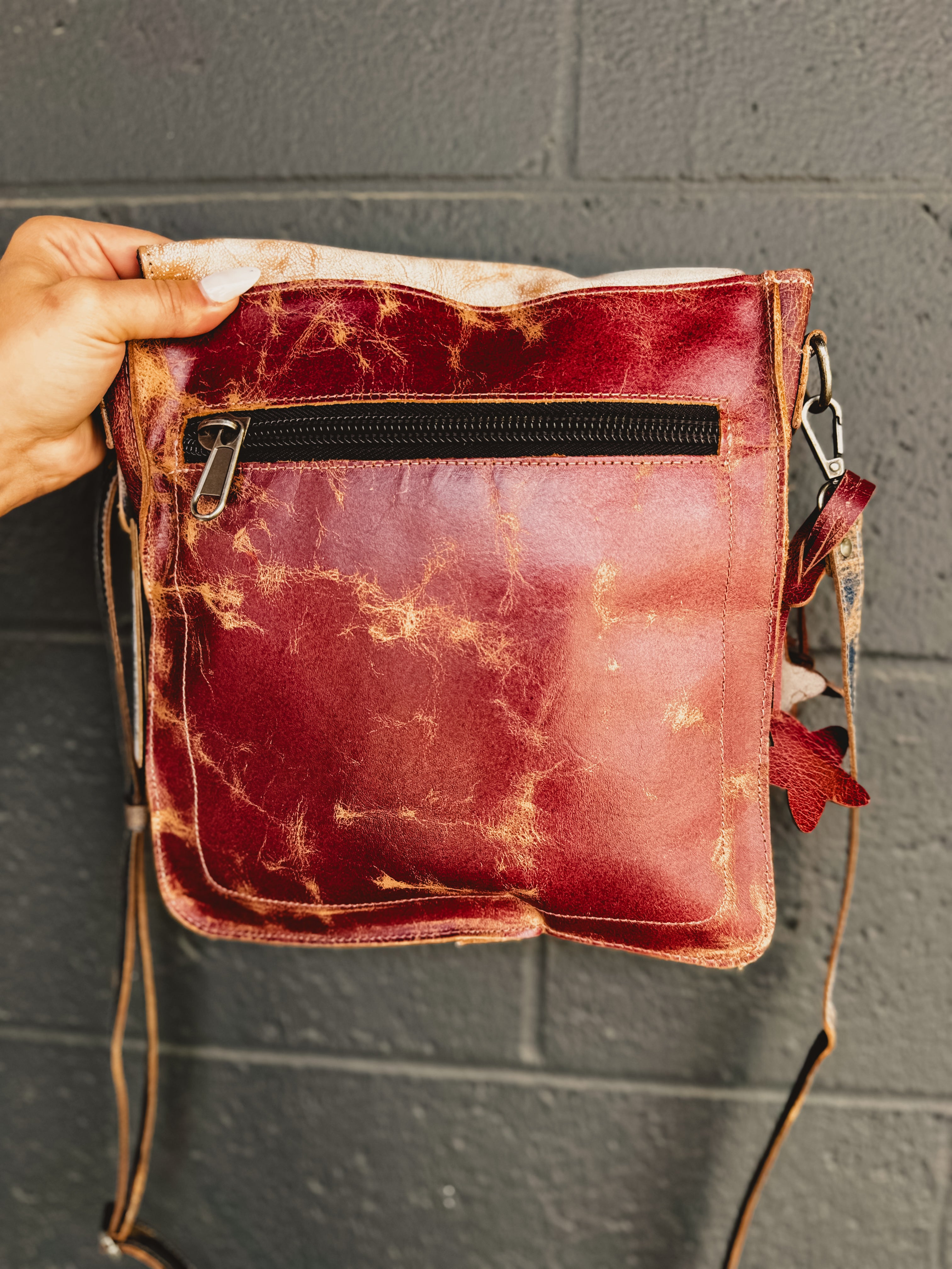 BedStu Venice Beach Crossbody Bag - Americana Lux - Lace and Grace Boutique