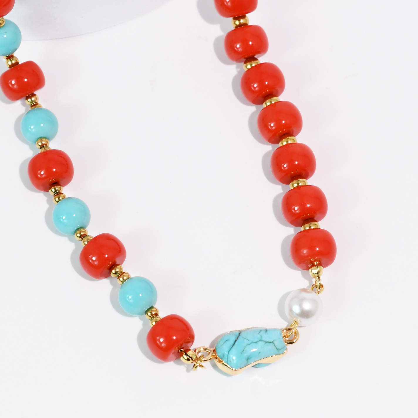 Chic Coastal Beads Necklace - Lace and Grace Boutique