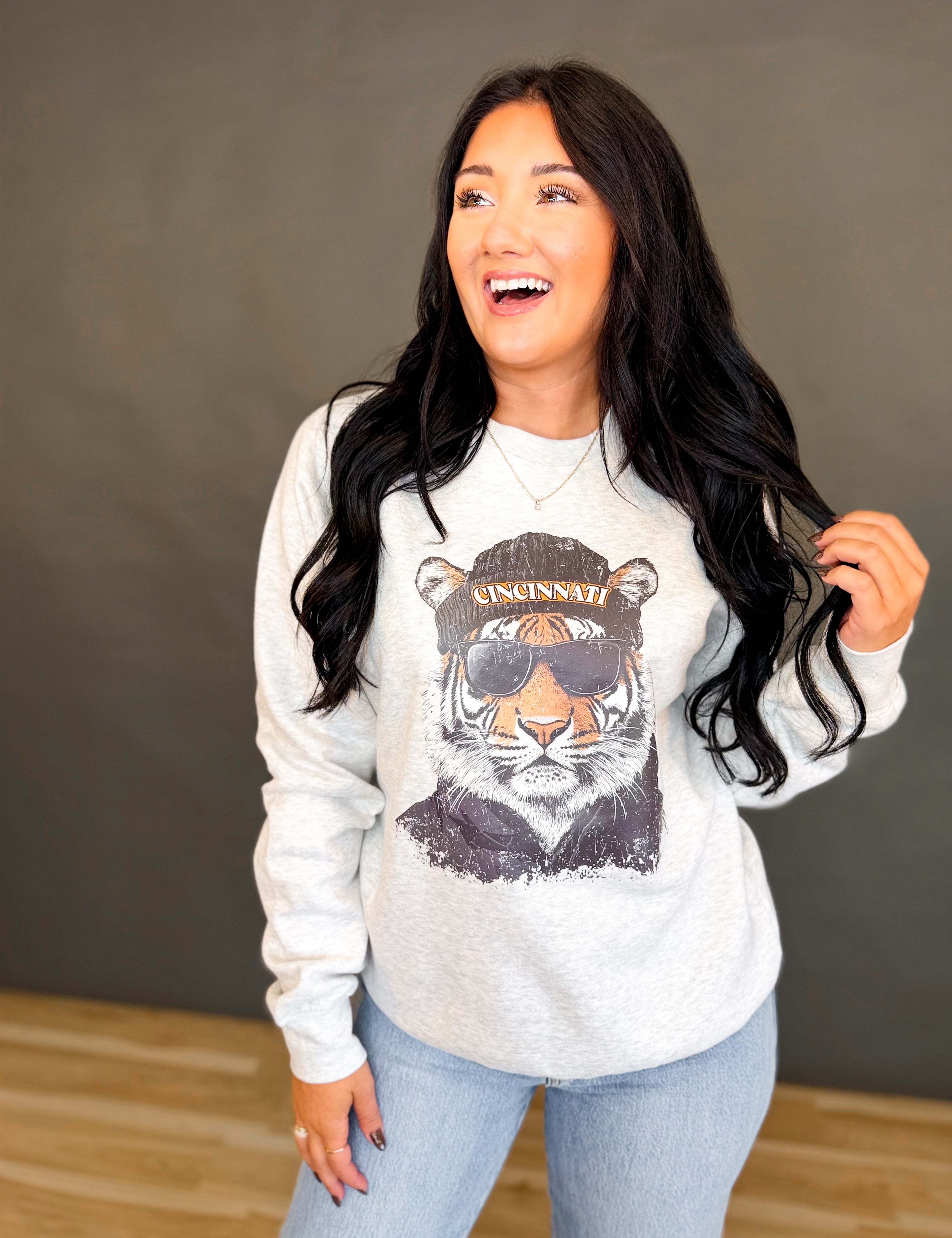 Cincinnati Fleece Crewneck Sweatshirt - Ash Grey - Lace and Grace Boutique