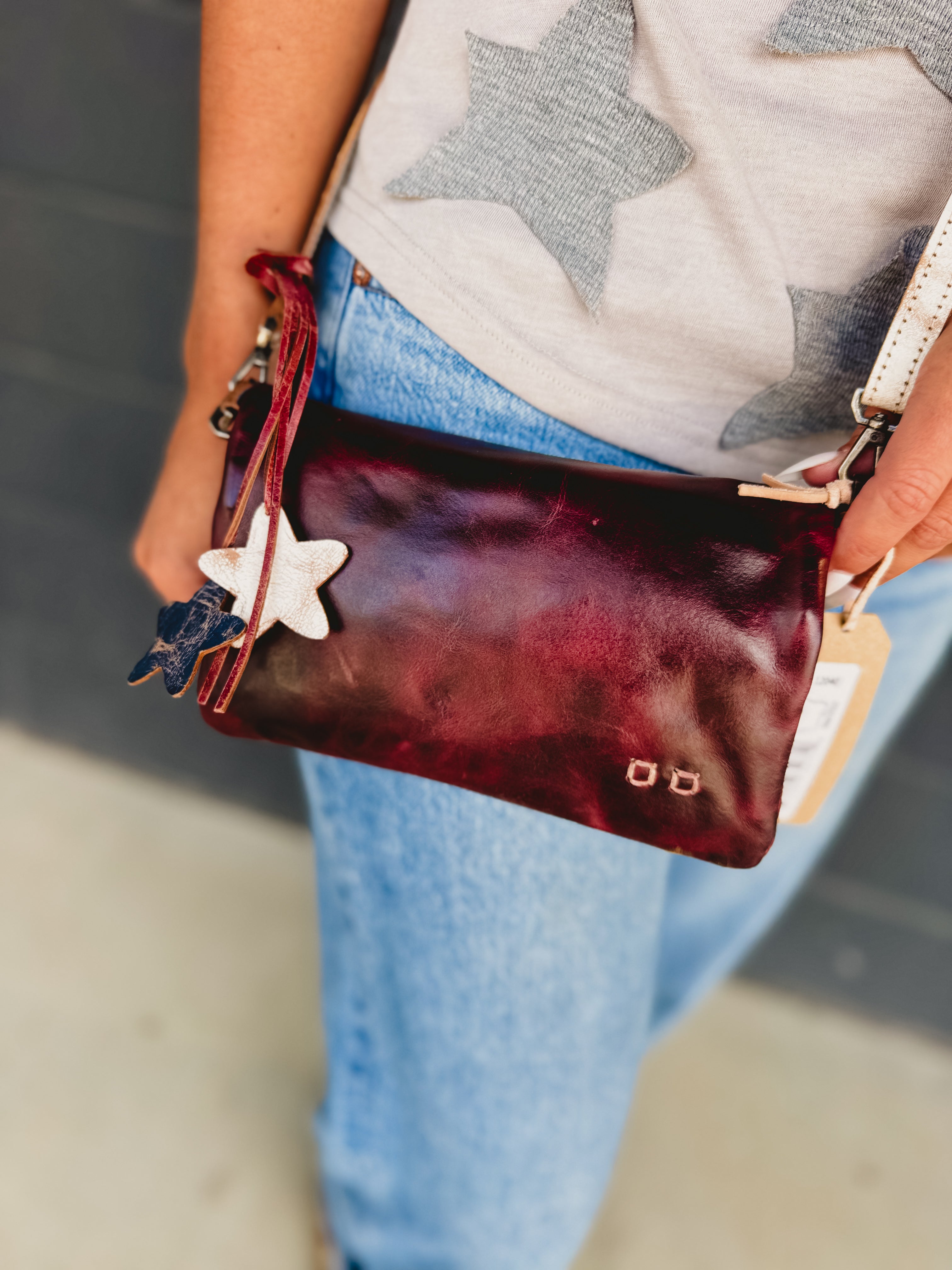 BedStu Cadence Crossbody - Americana Rustic - Lace and Grace Boutique