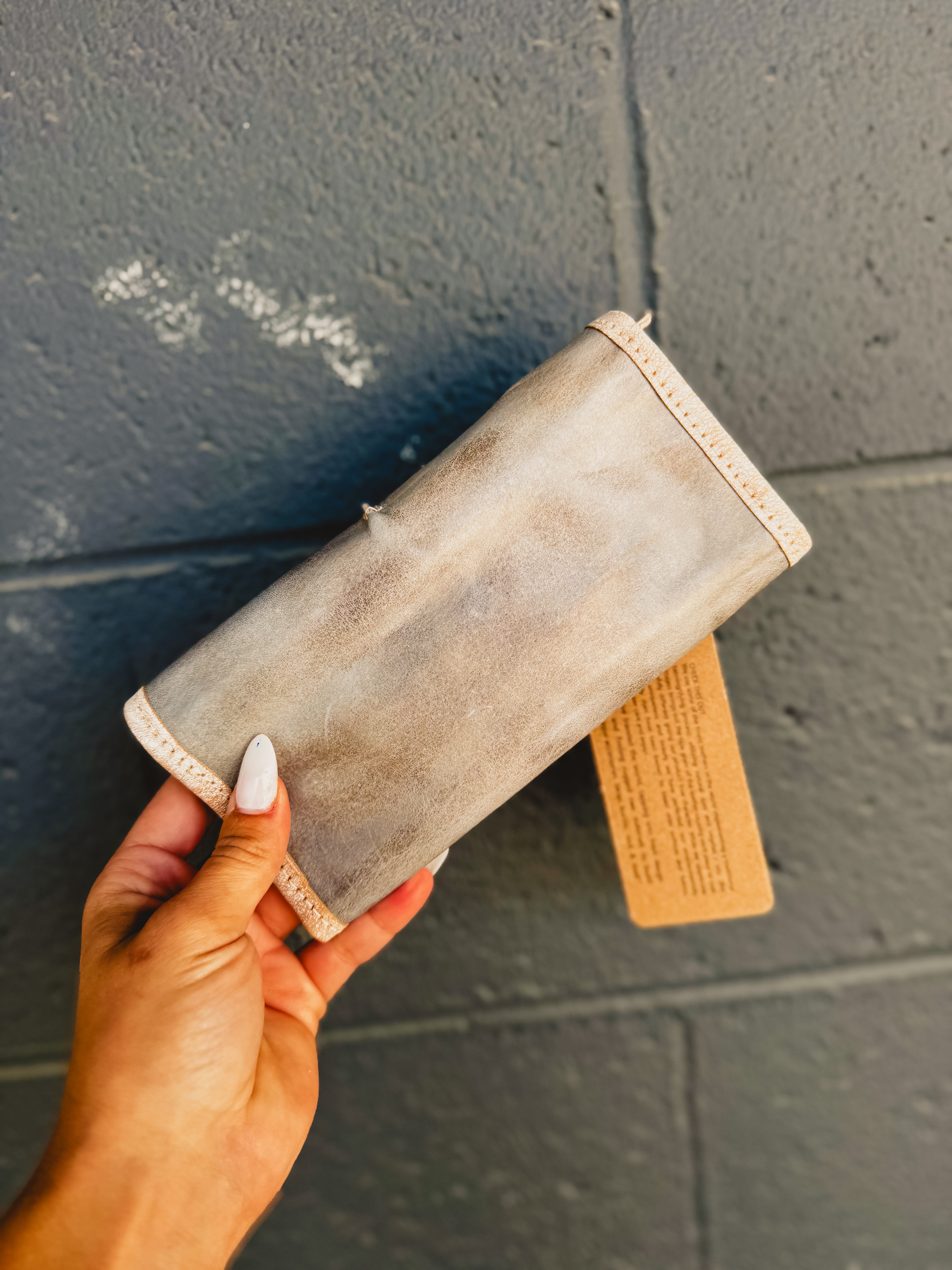 BedStu Canton Wallet - Icicle Rustic Nectar Lux - Lace and Grace Boutique