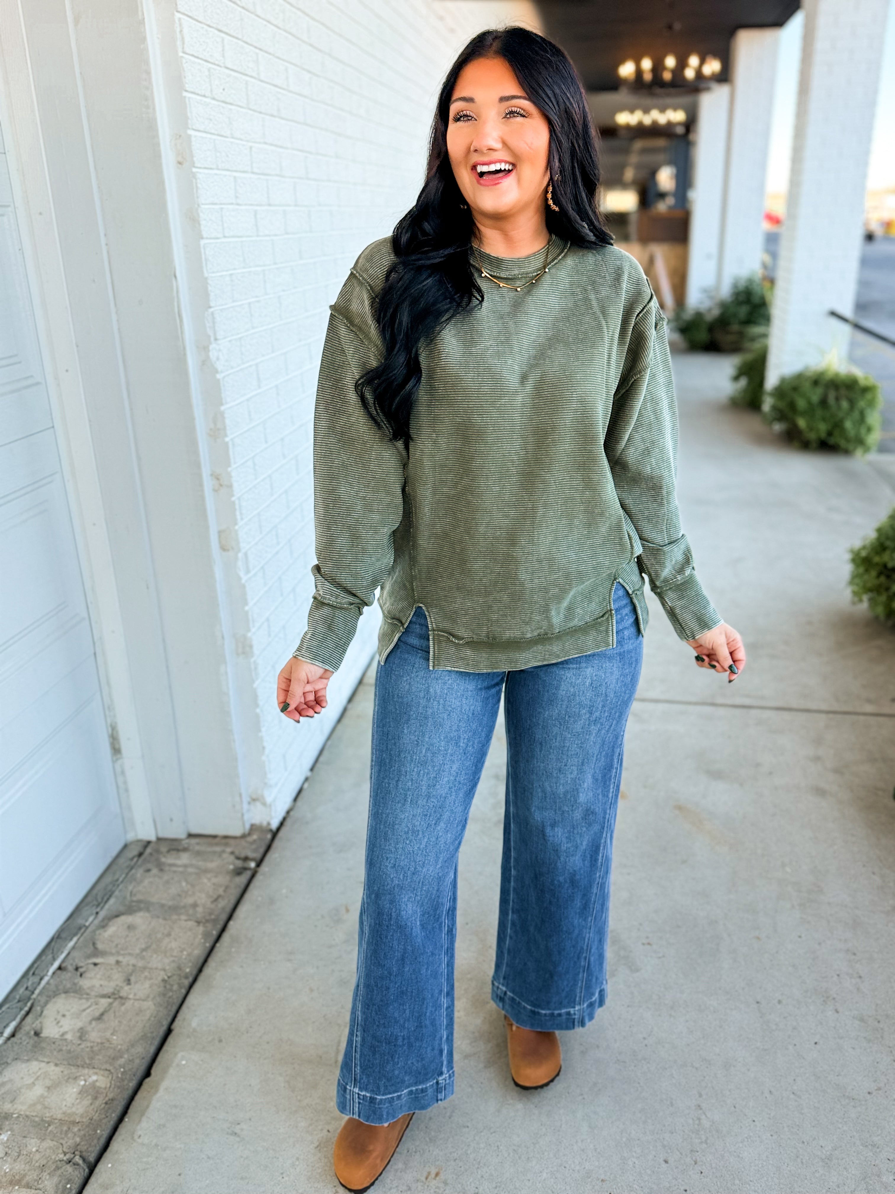 Acid Wash Ribbed Pullover Top - Dark Olive - Lace and Grace Boutique