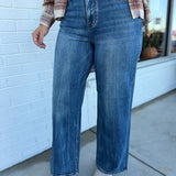 Judy Blue High Rise Vintage Blast Baggy Denim Jeans - Medium