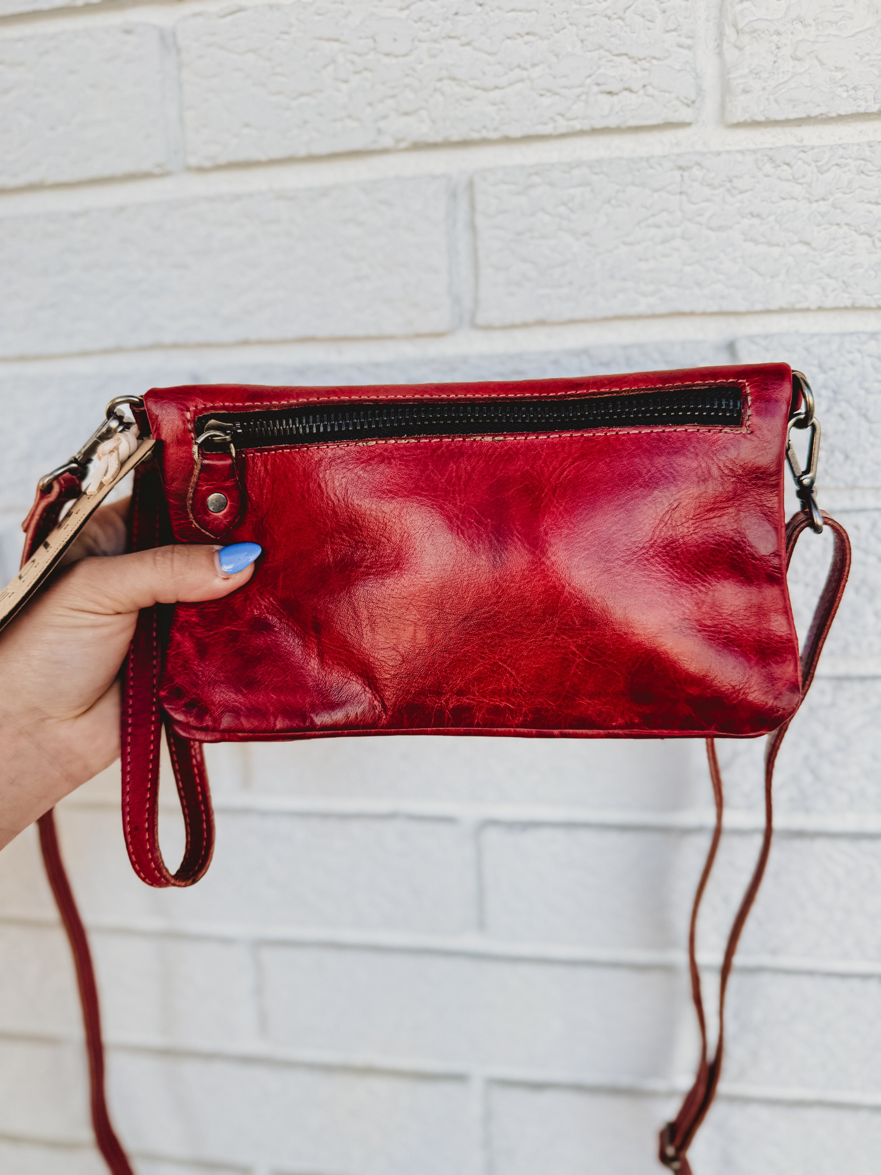 BedStu Cadence Crossbody Wallet Clutch - Red Rustic - Lace and Grace Boutique