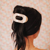 Teleties Round Flat Hair Clip | Medium - Almond Beige