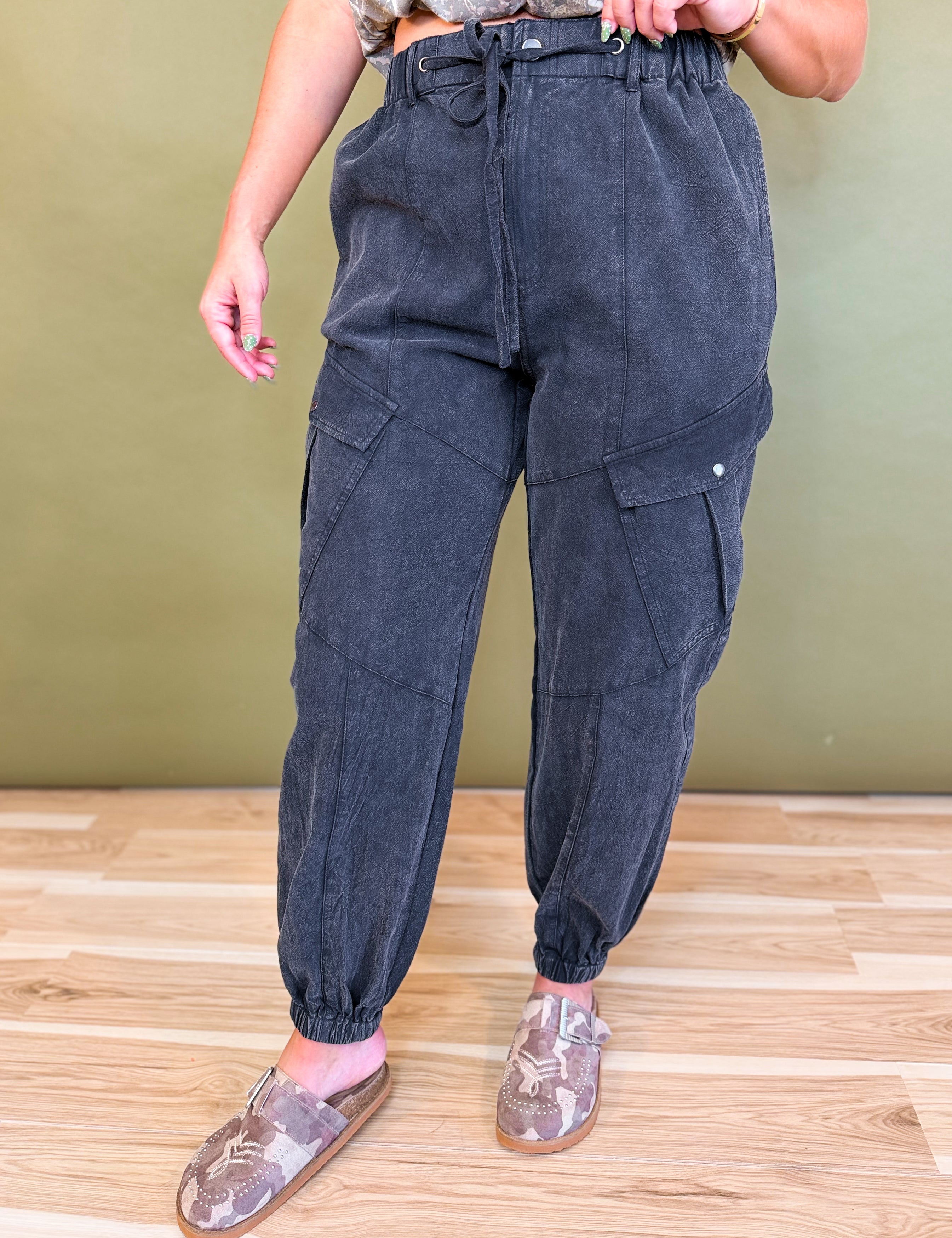Mineral Washed Cargo Jogger Pants - Vintage Black - Lace and Grace Boutique
