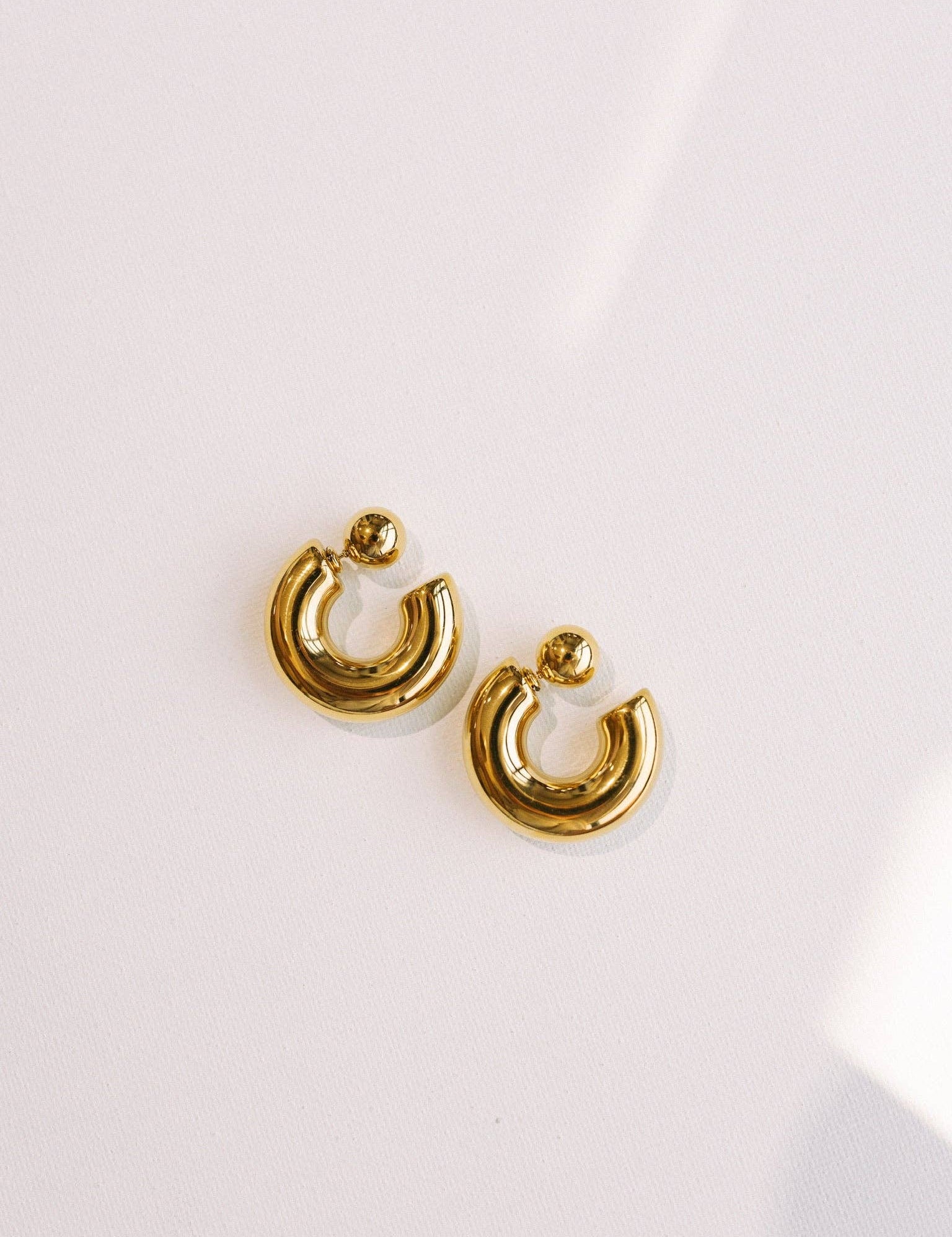 Reversible Chunky Hoop Earrings - Lace and Grace Boutique