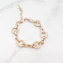 Circle Chain Link Bracelet Gold - Lace and Grace Boutique