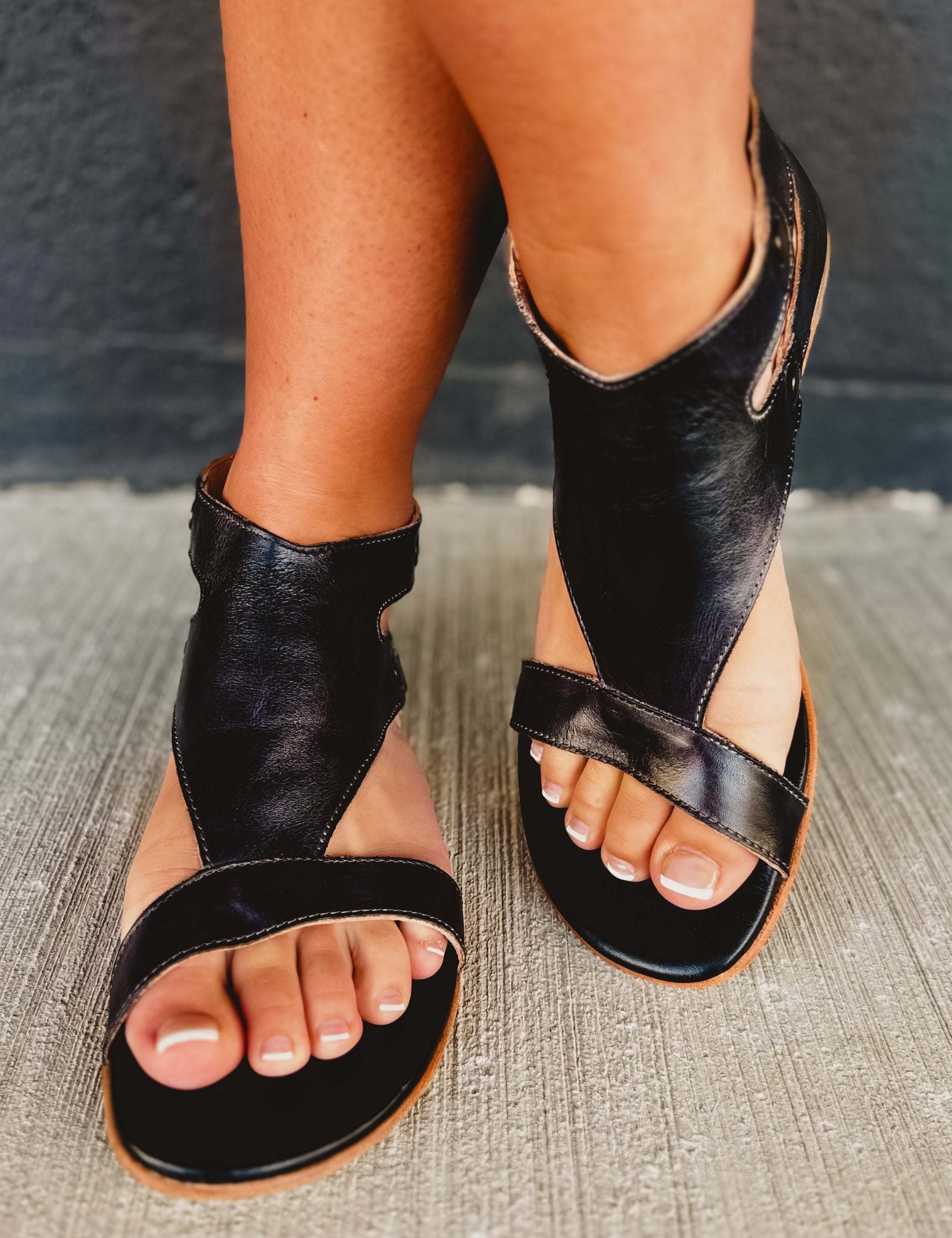 BedStu Soto Cutout Sandal - Black Rustic - Lace and Grace Boutique