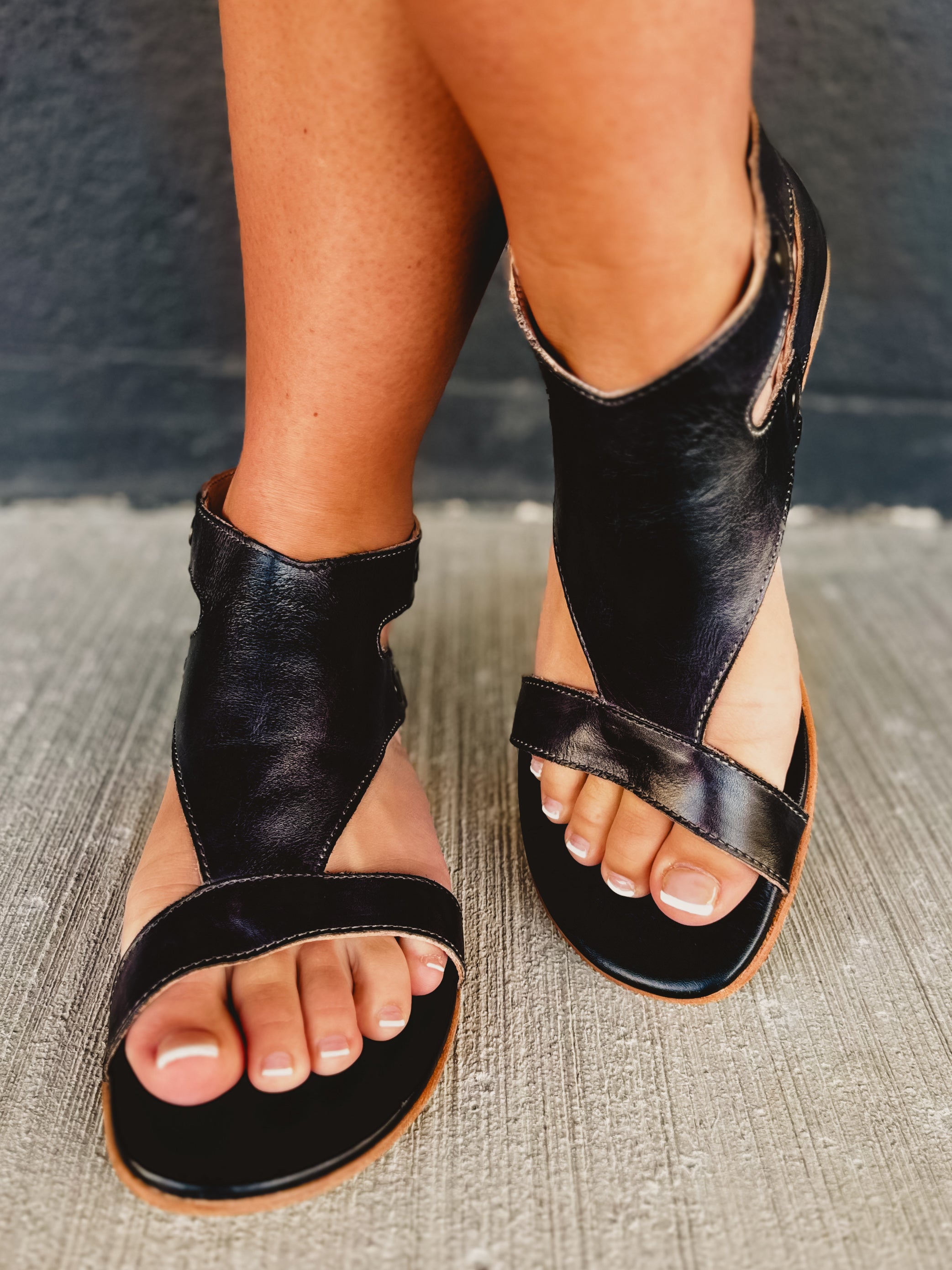 BedStu Soto Cutout Sandal - Black Rustic - Lace and Grace Boutique