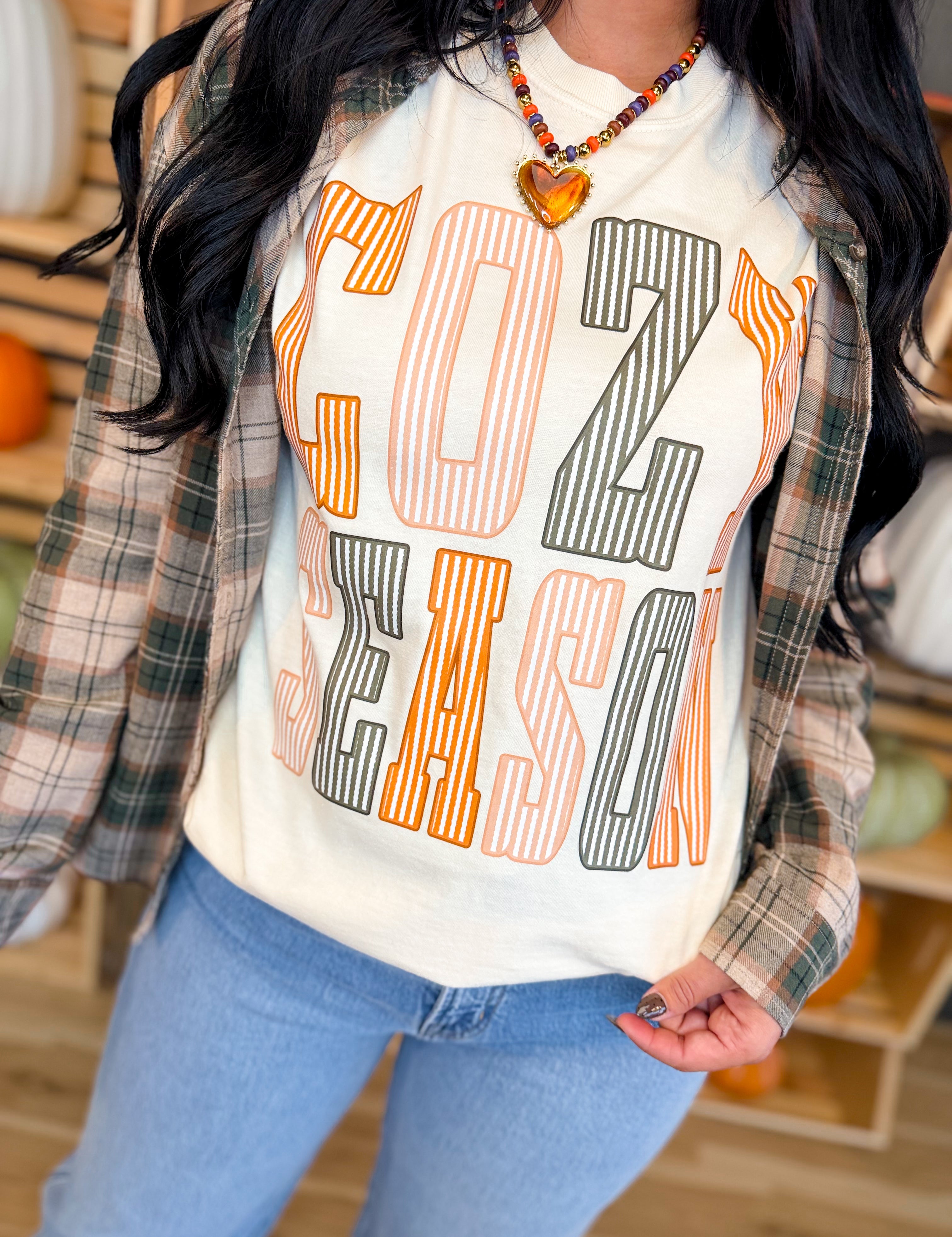 Cozy Season Graphic Tee - Ivory - Lace and Grace Boutique
