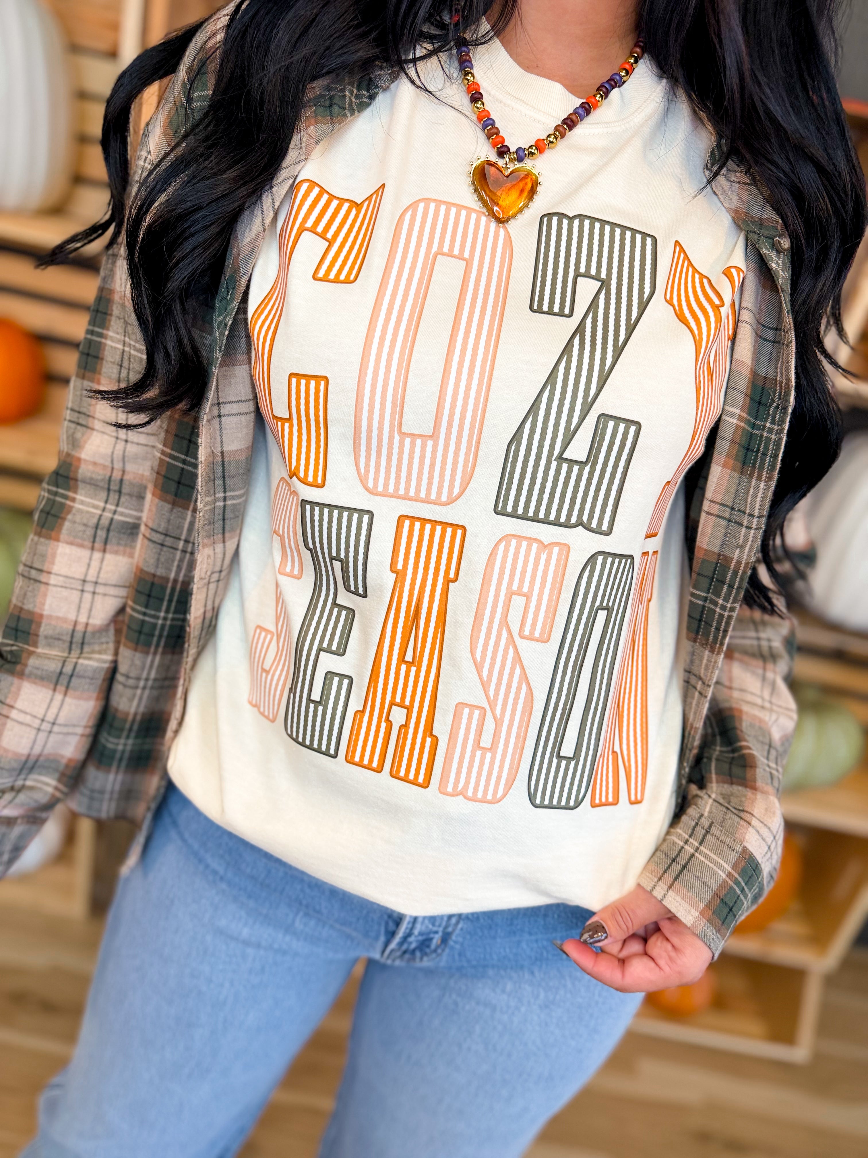 Cozy Season Graphic Tee - Ivory - Lace and Grace Boutique