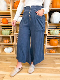 Mineral Wash Cotton & Linen Culotte Pants - Charcoal - Lace and Grace Boutique
