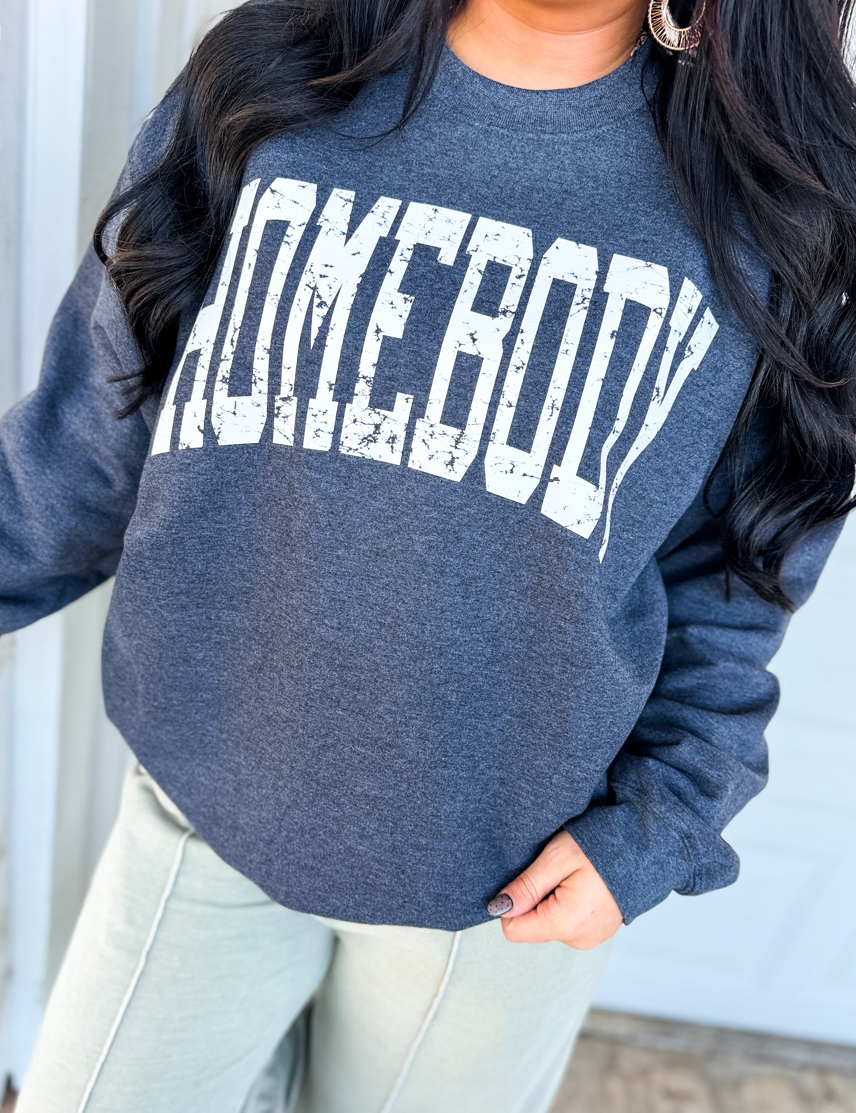 Homebody Fleece Crewneck Sweatshirt - Heather Black - Lace and Grace Boutique