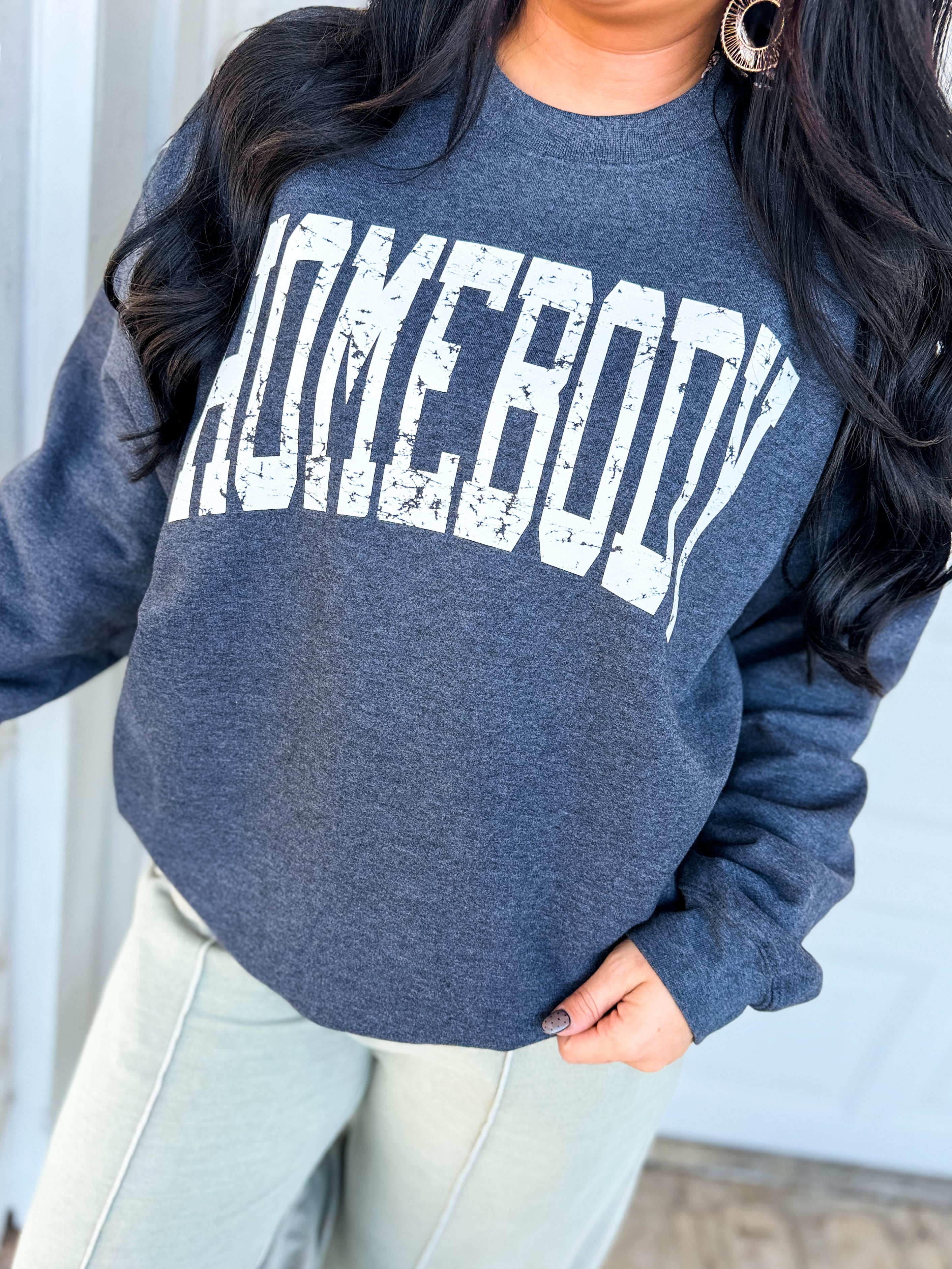 Homebody Fleece Crewneck Sweatshirt - Heather Black - Lace and Grace Boutique