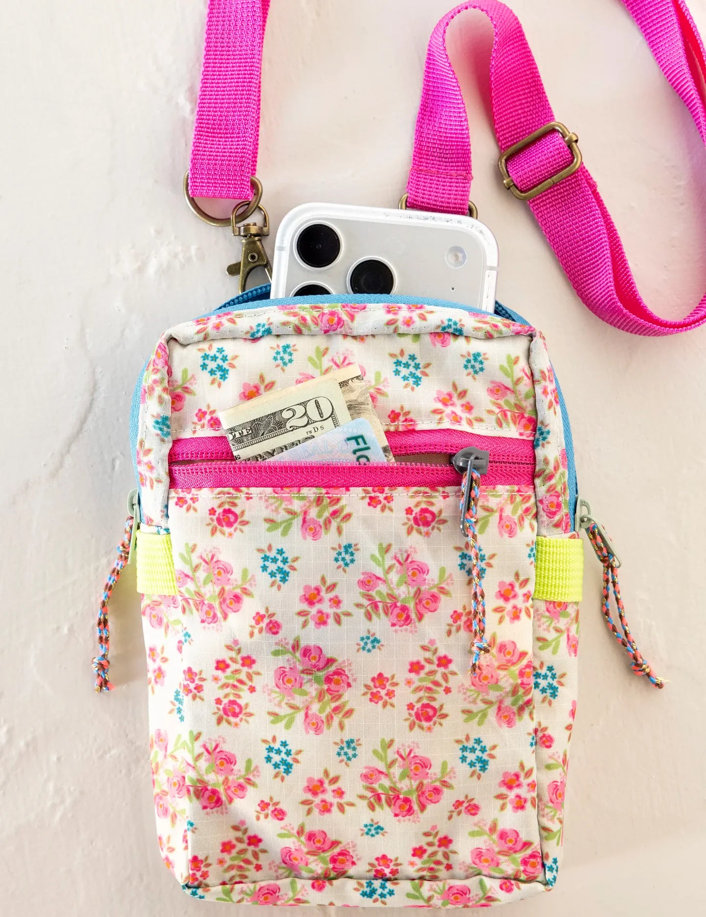 Natural Life 8-In-1 Pocket Crossbody - Pink Bouquet - Lace and Grace Boutique