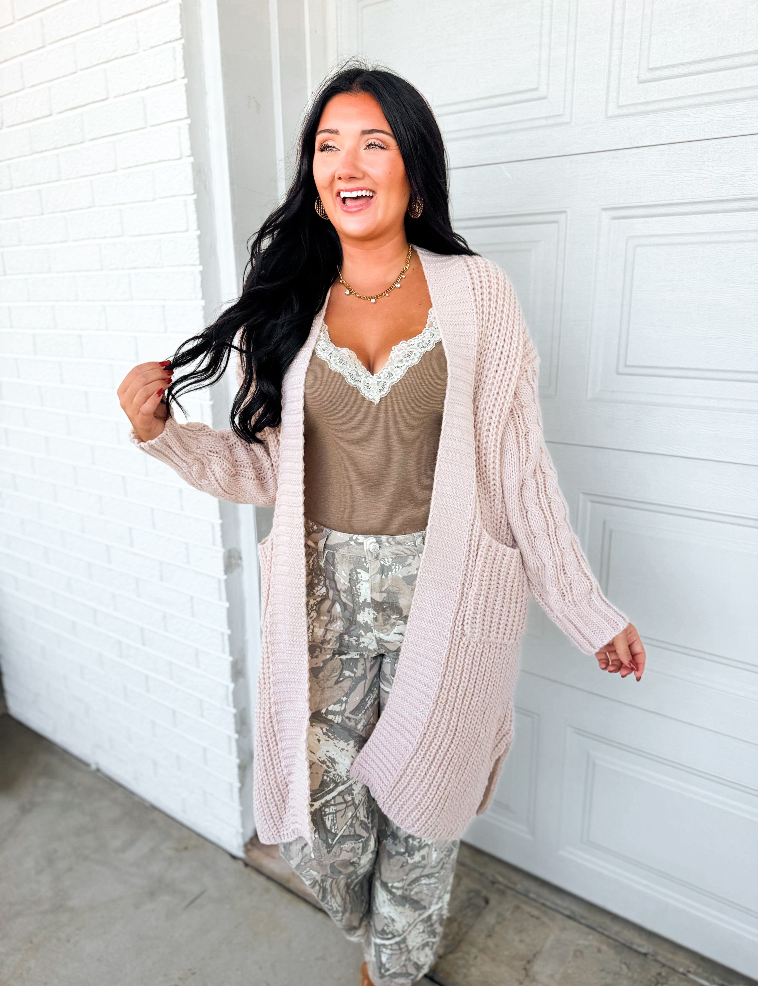 Solid Cable Knit Sleeve Knit Cardigan - Oatmeal - Lace and Grace Boutique
