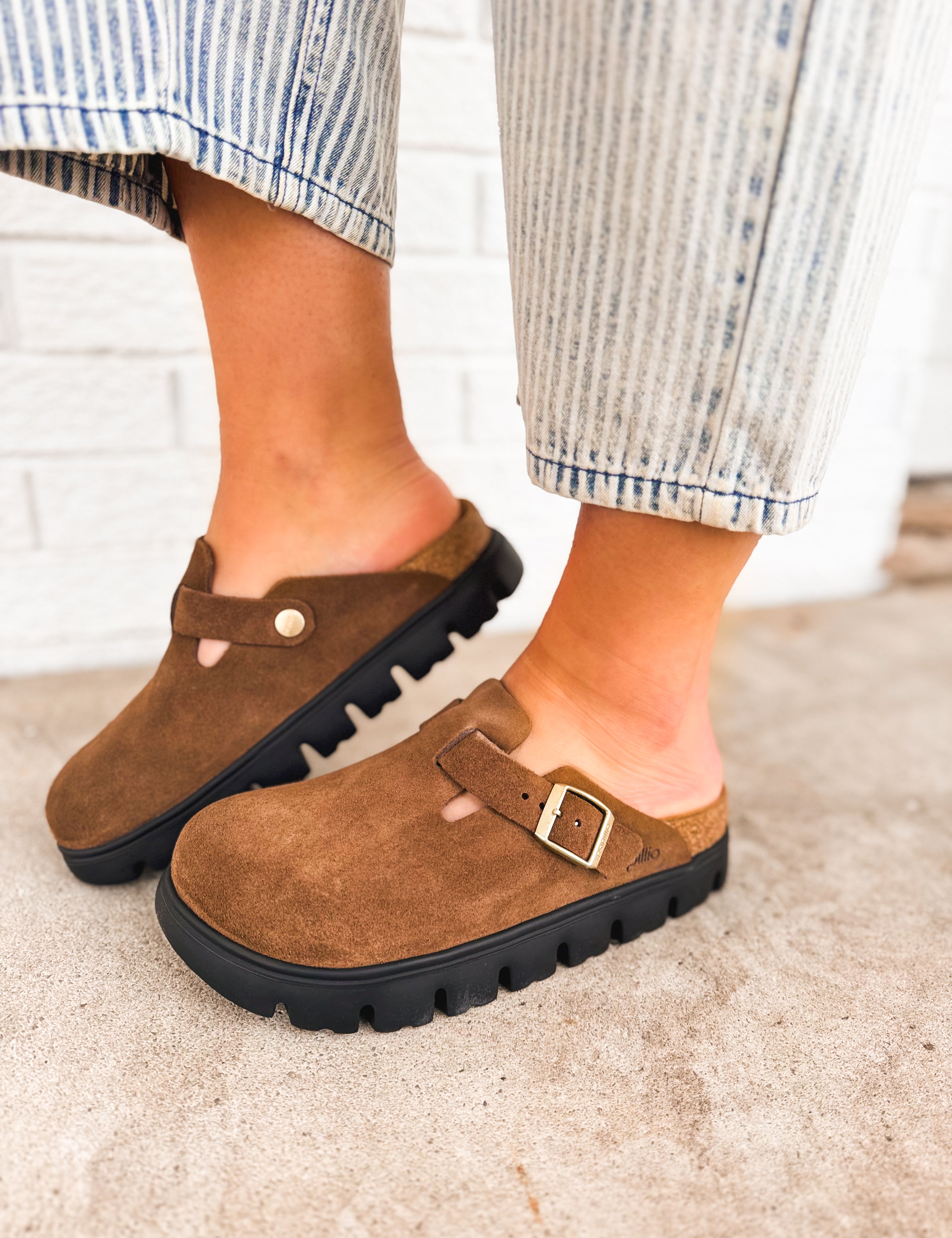 Birkenstock Boston Chunky Suede Leather Clog - Dark Tea/Black - Lace and Grace Boutique