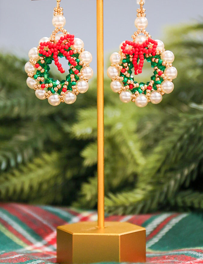 Beaded pearl detail wreath drop earrings.