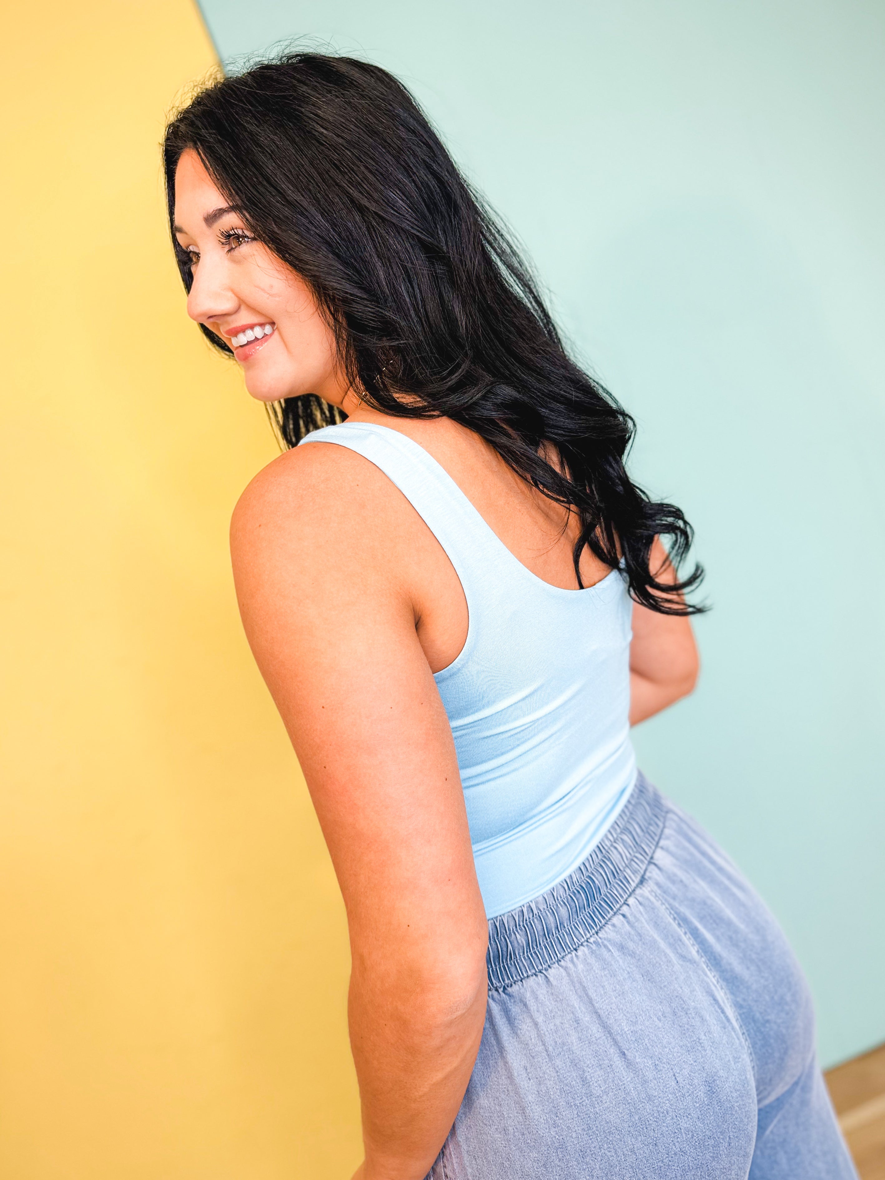 Basic Scoop Neck Tank - Lace and Grace Boutique