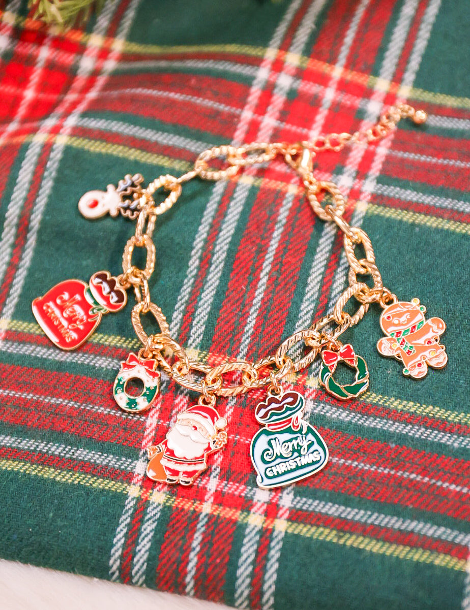 Textured chain link Christmas charm bracelet.