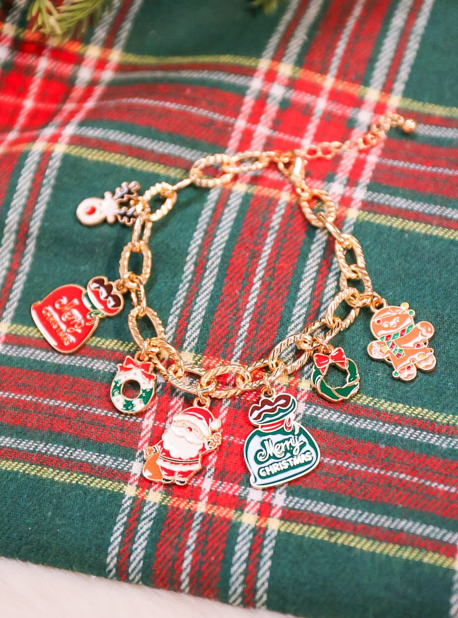 Textured chain link Christmas charm bracelet.